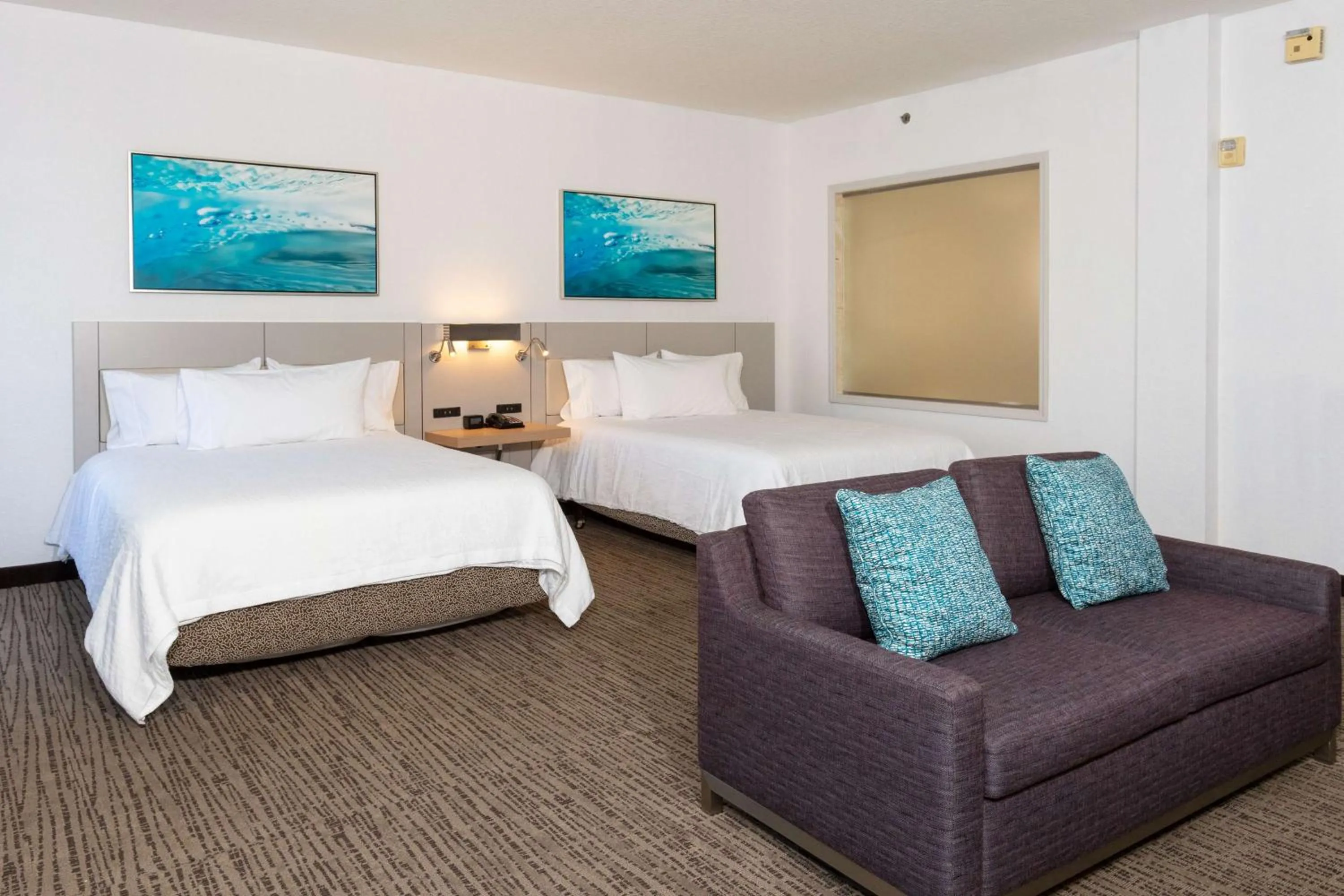 Bed in Hilton Garden Inn Daytona Beach Airport