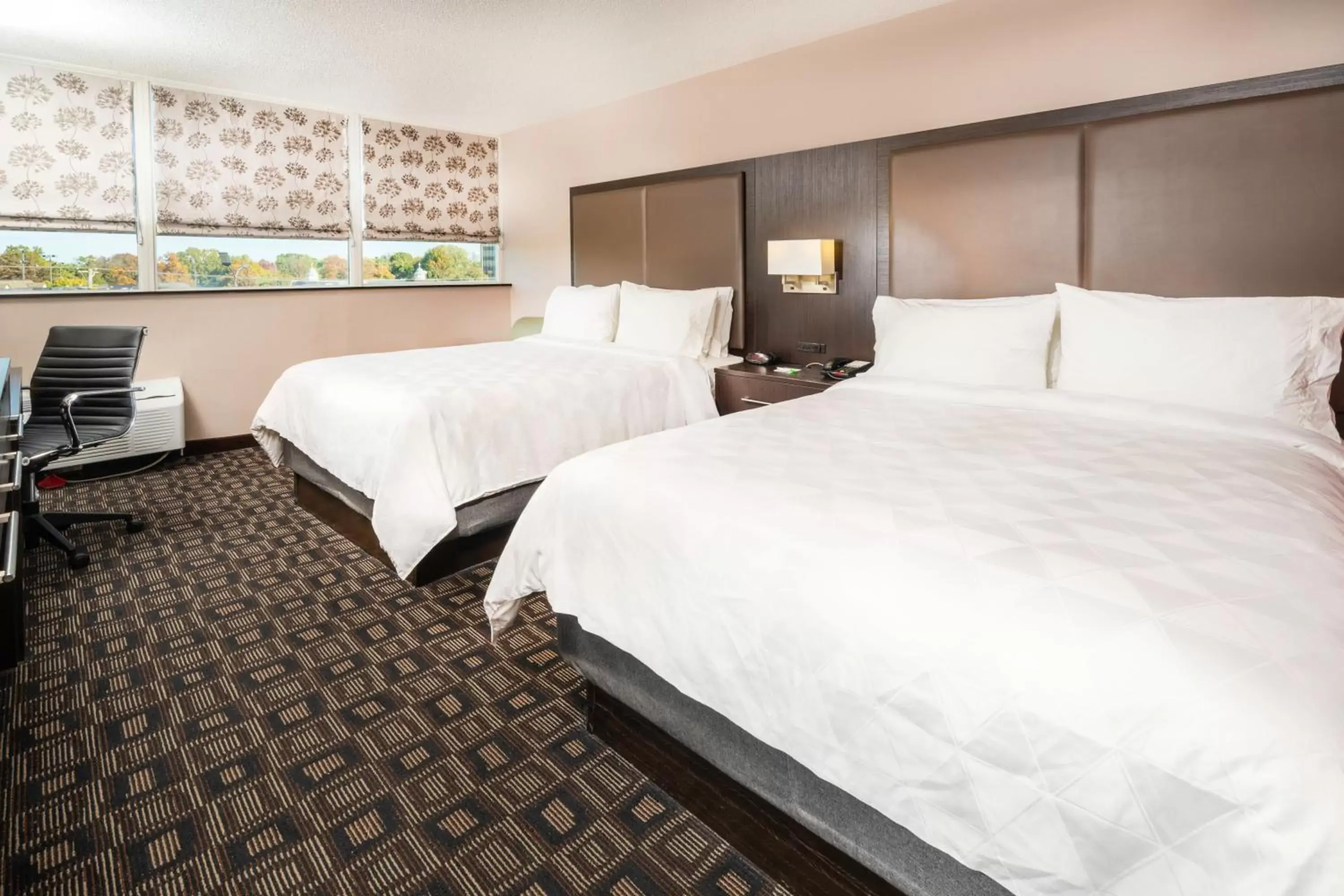 Standard Double Room with Two Double Beds in Holiday Inn Louisville East - Hurstbourne, an IHG Hotel Standard Double Room with Two Double Beds in Holiday Inn Louisville East - Hurstbourne, an IHG Hotel