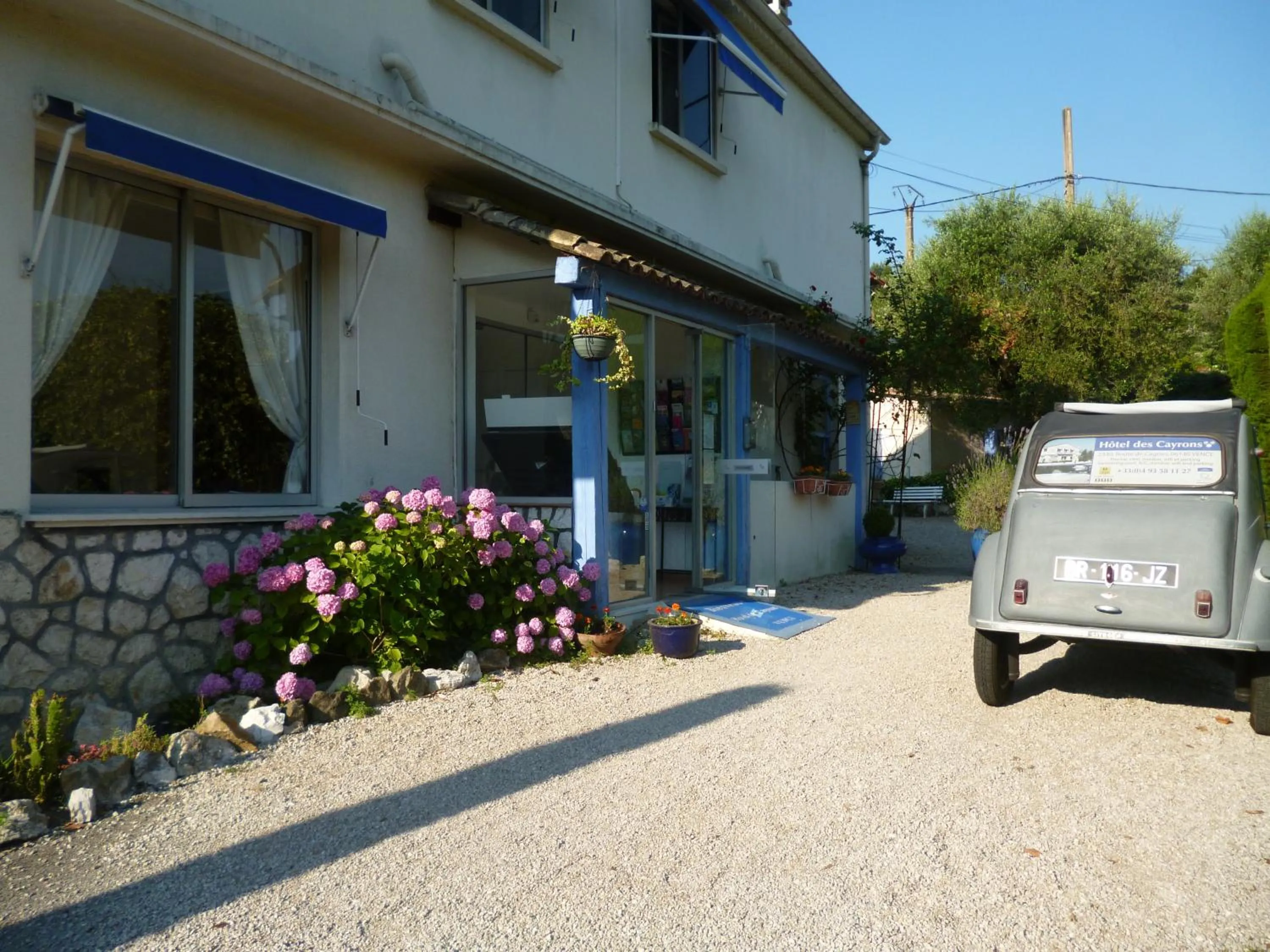 Facade/entrance in Hotel Cayrons Vence & St Paul de Vence