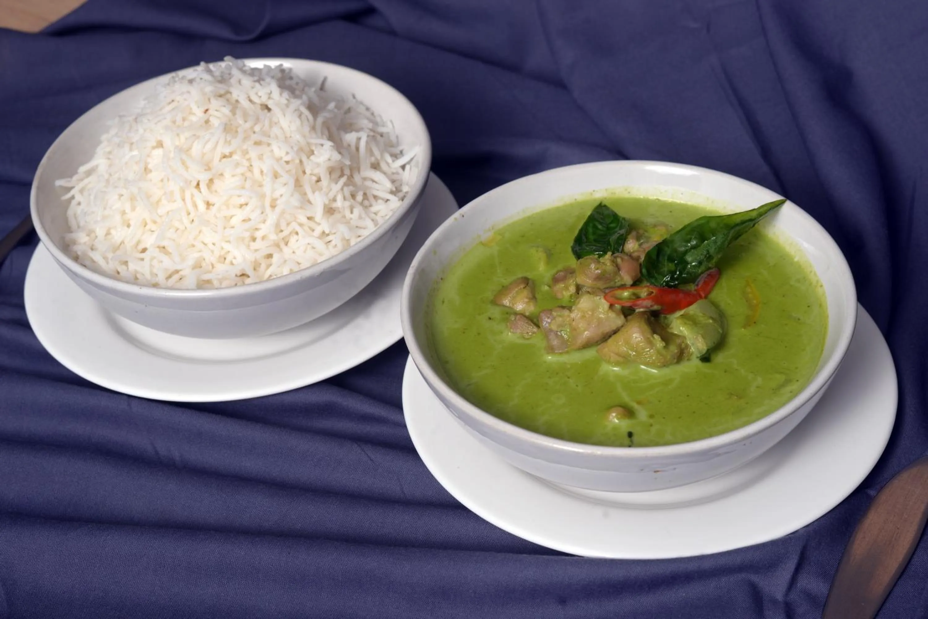 Lunch in The Hawaii Comforts Panjim Donapaula