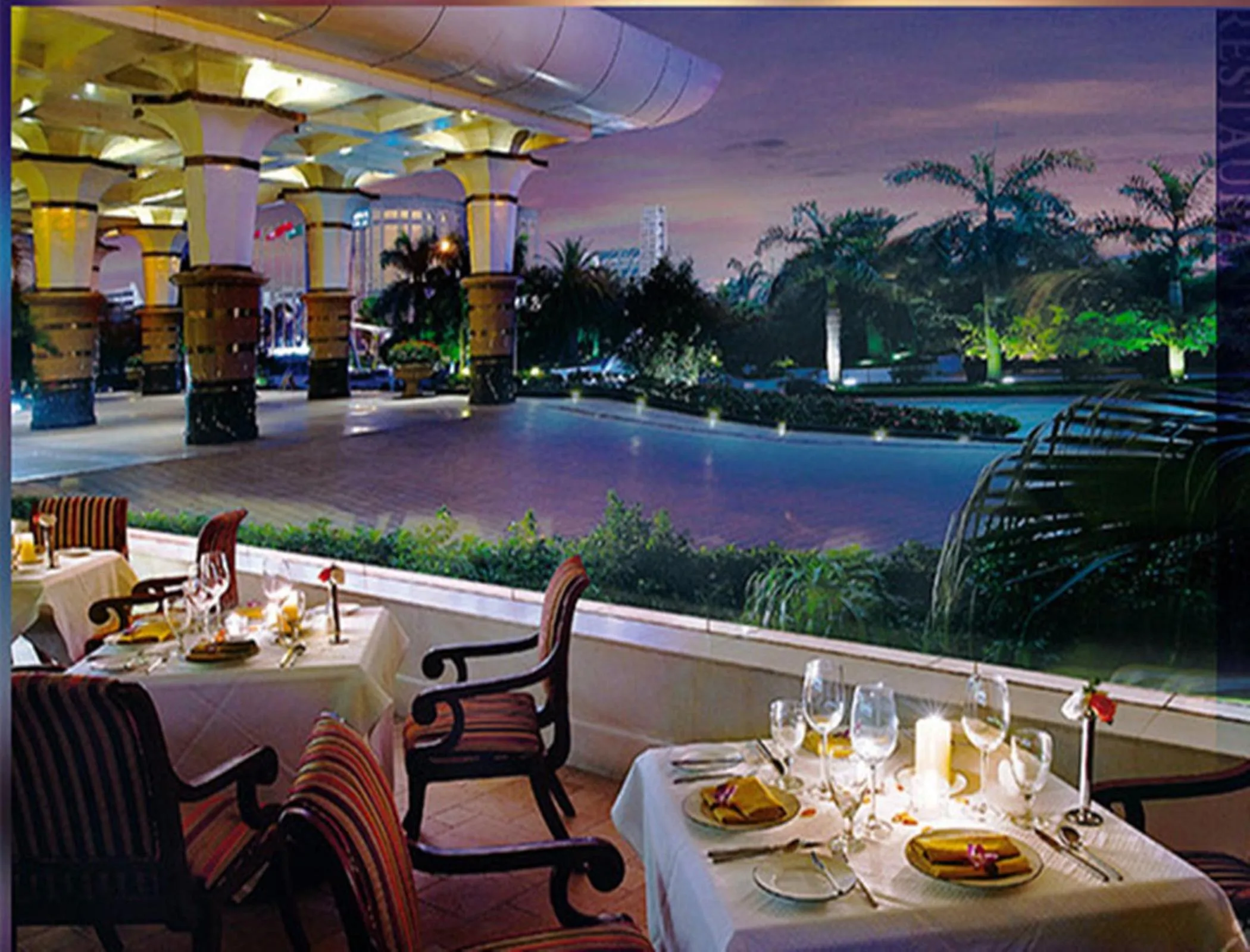 Restaurant/places to eat in Regal Palace Hotel