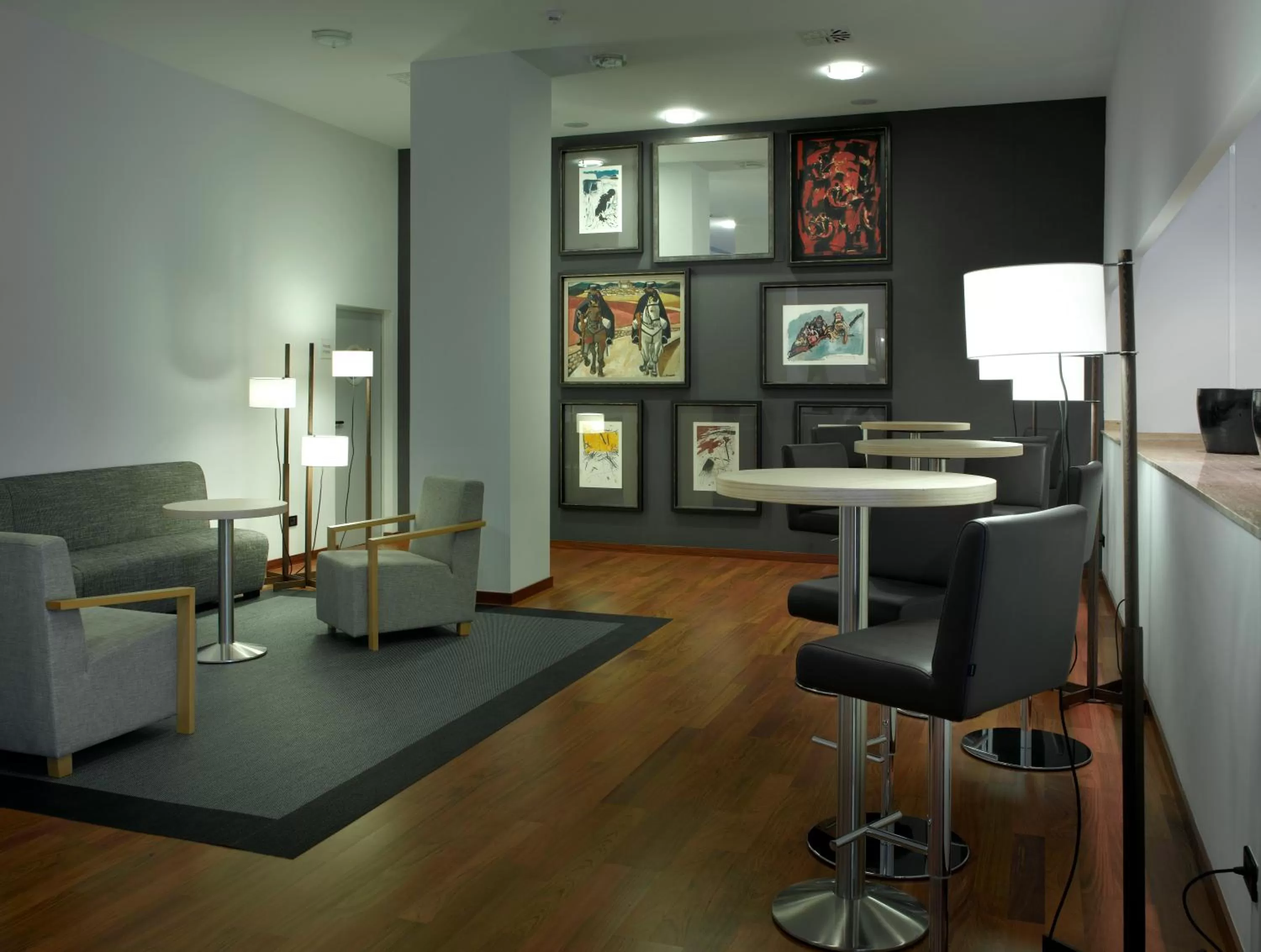 Communal lounge/ TV room in Parador de Antequera