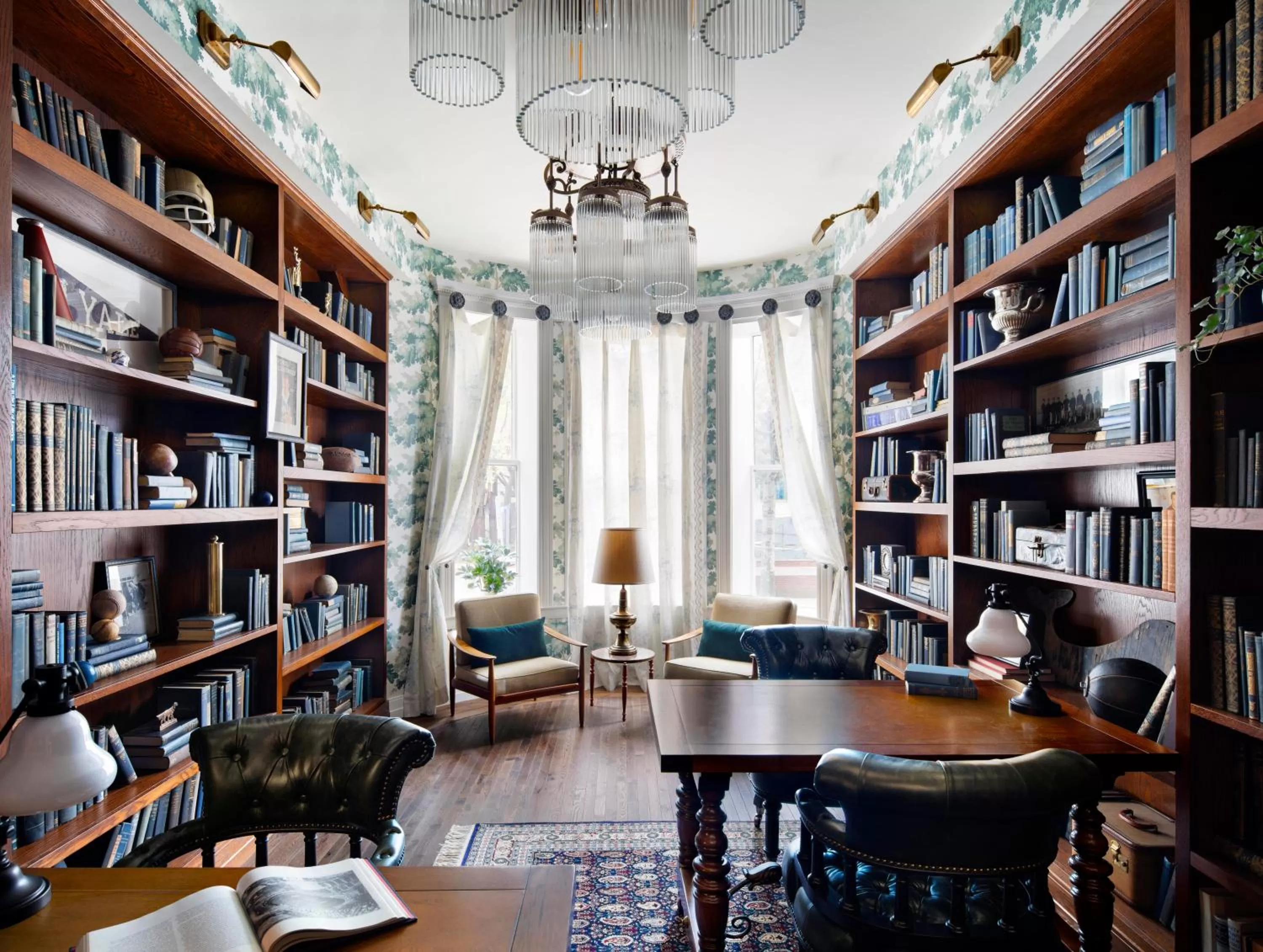 Lobby or reception in Graduate by Hilton New Haven