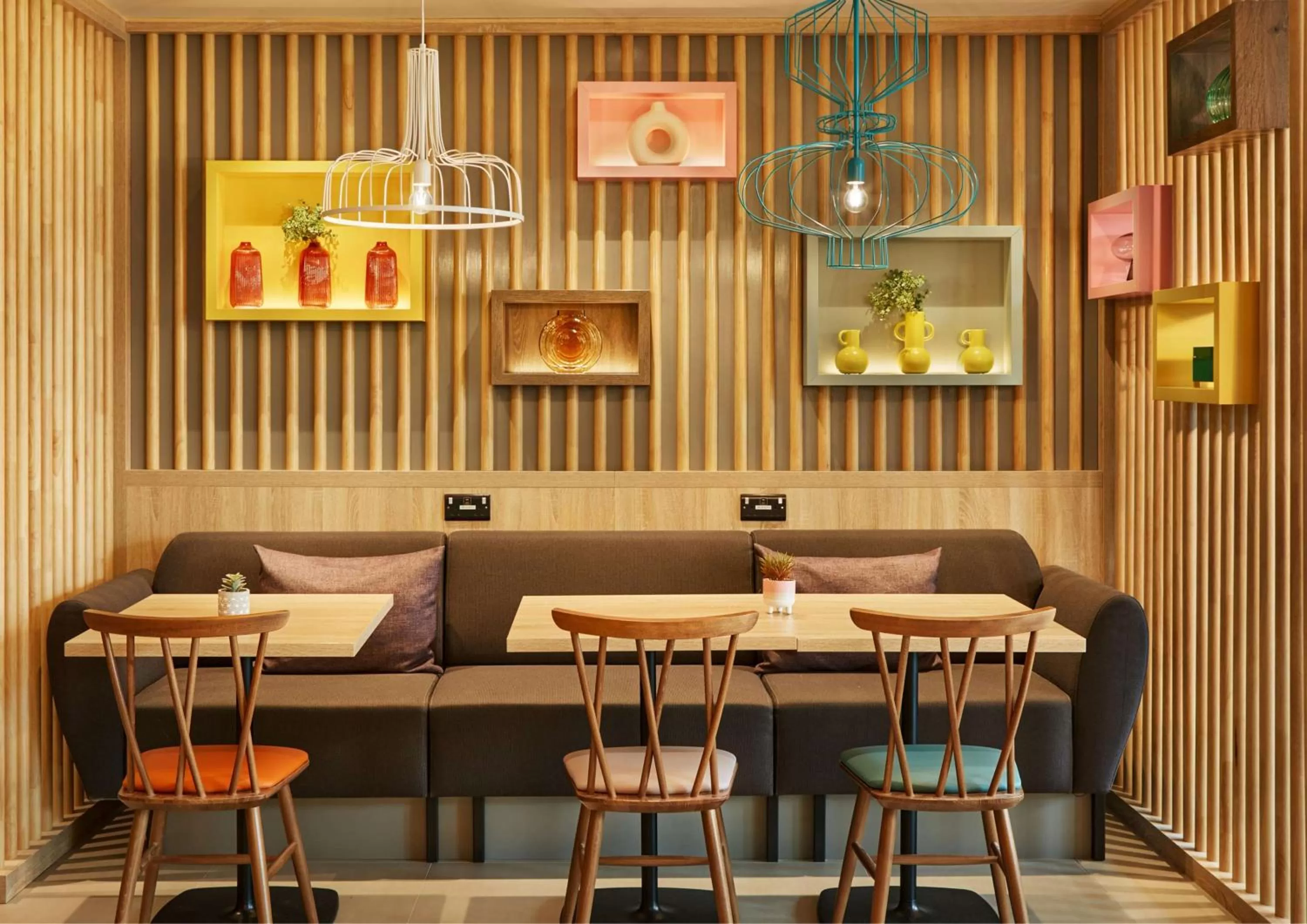 Restaurant/places to eat in Hampton By Hilton Dublin City Centre