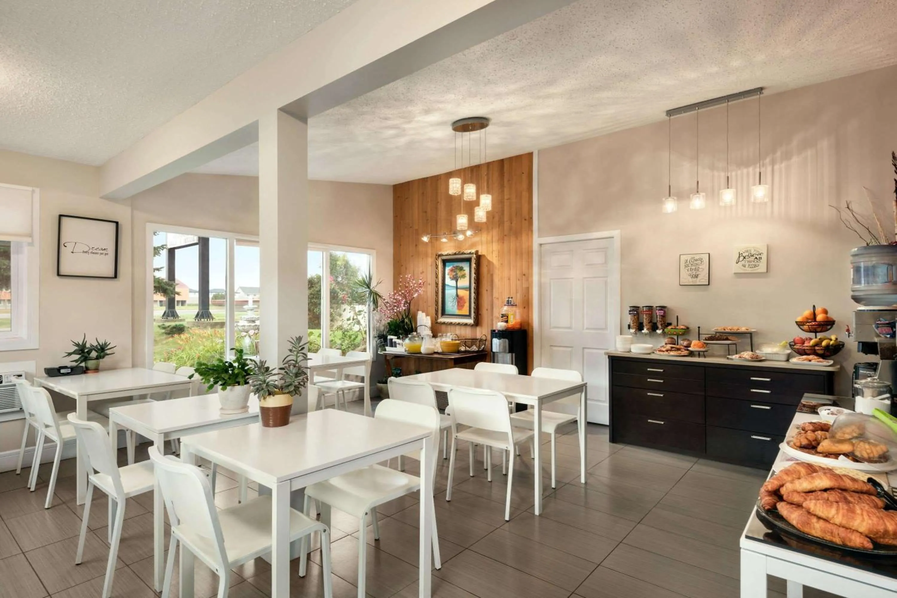 Restaurant/places to eat in Thriftlodge Edmonton