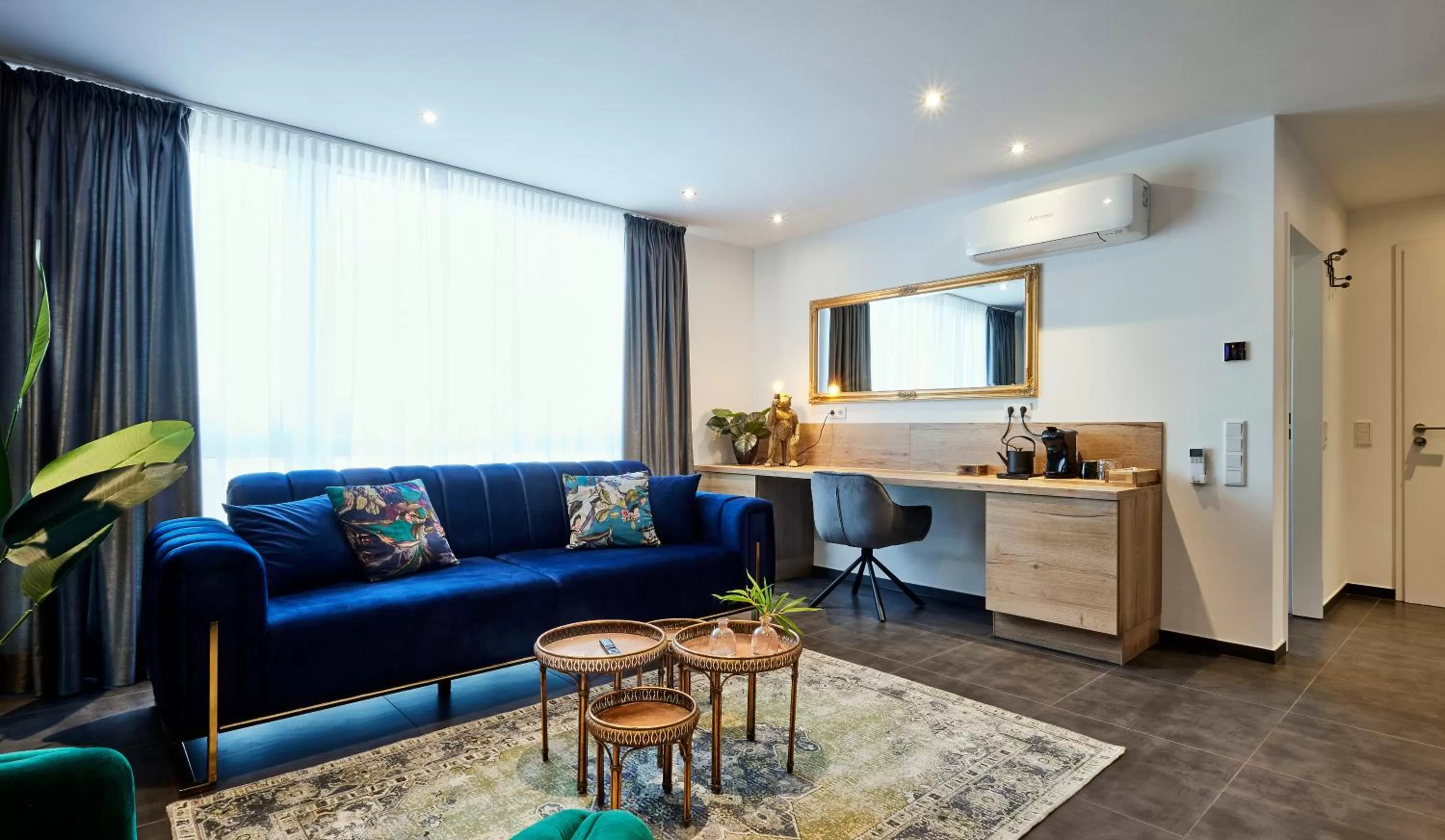 Living room in MARRAM Suitehotel