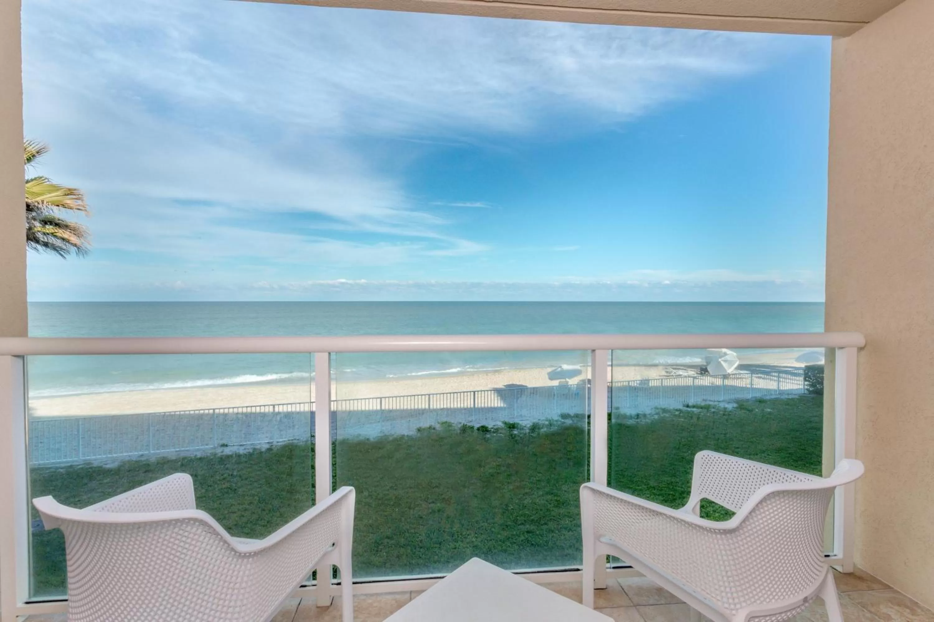 Photo of the whole room in Ocean Breeze Inn Vero Beach