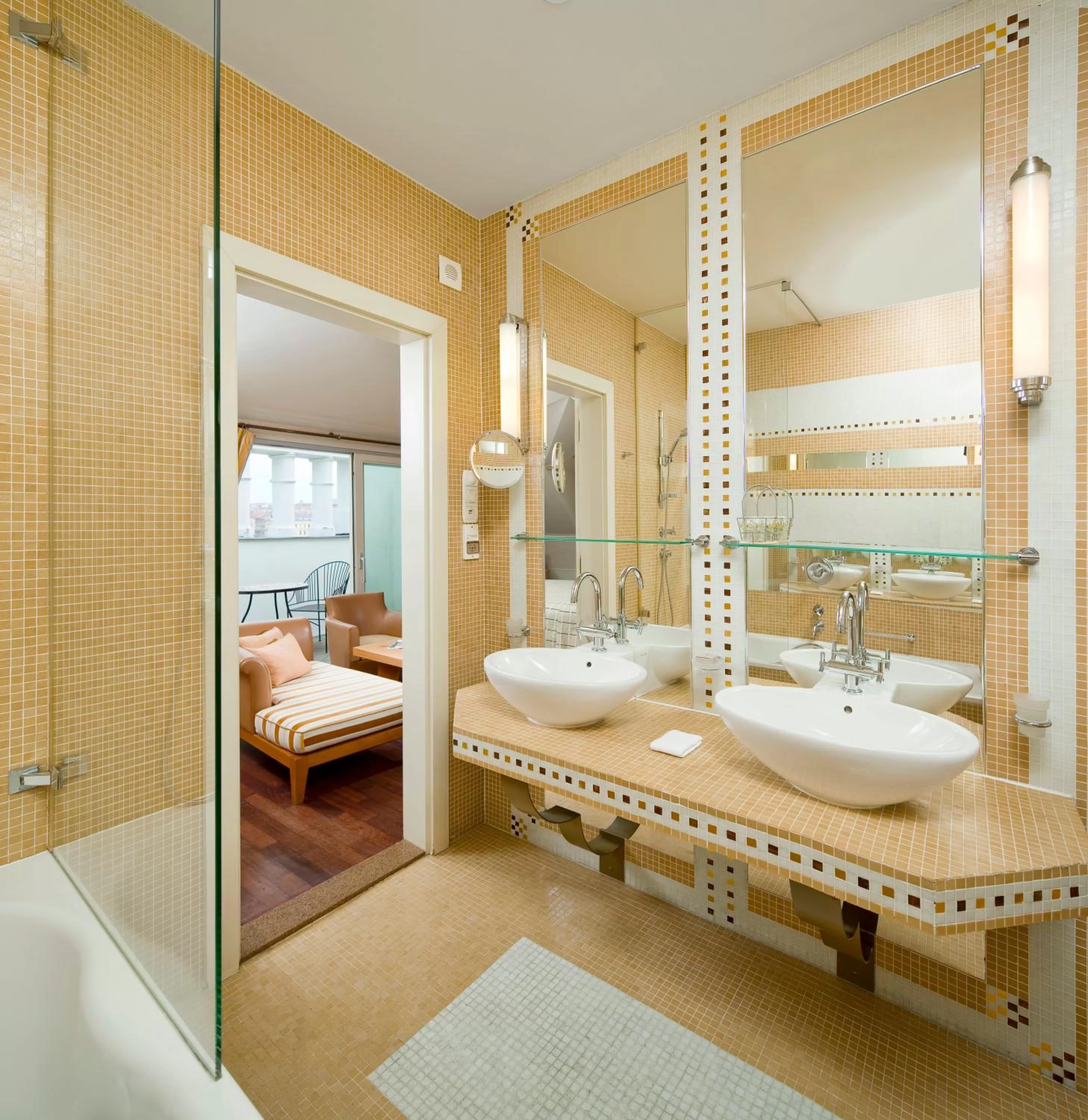 Bathroom, Bed in Mamaison Hotel Riverside Prague