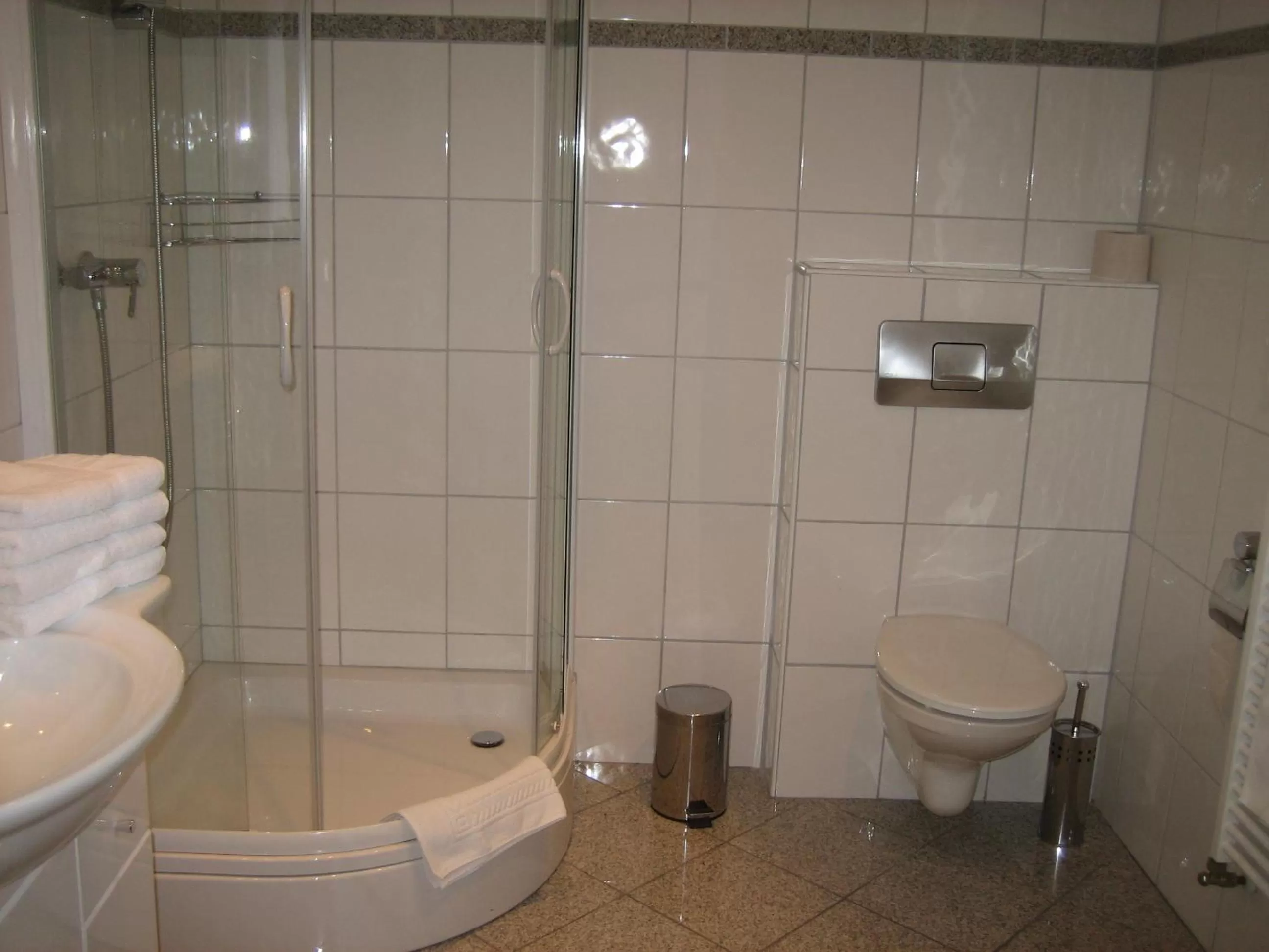 Bathroom in Hotel Lindenhof