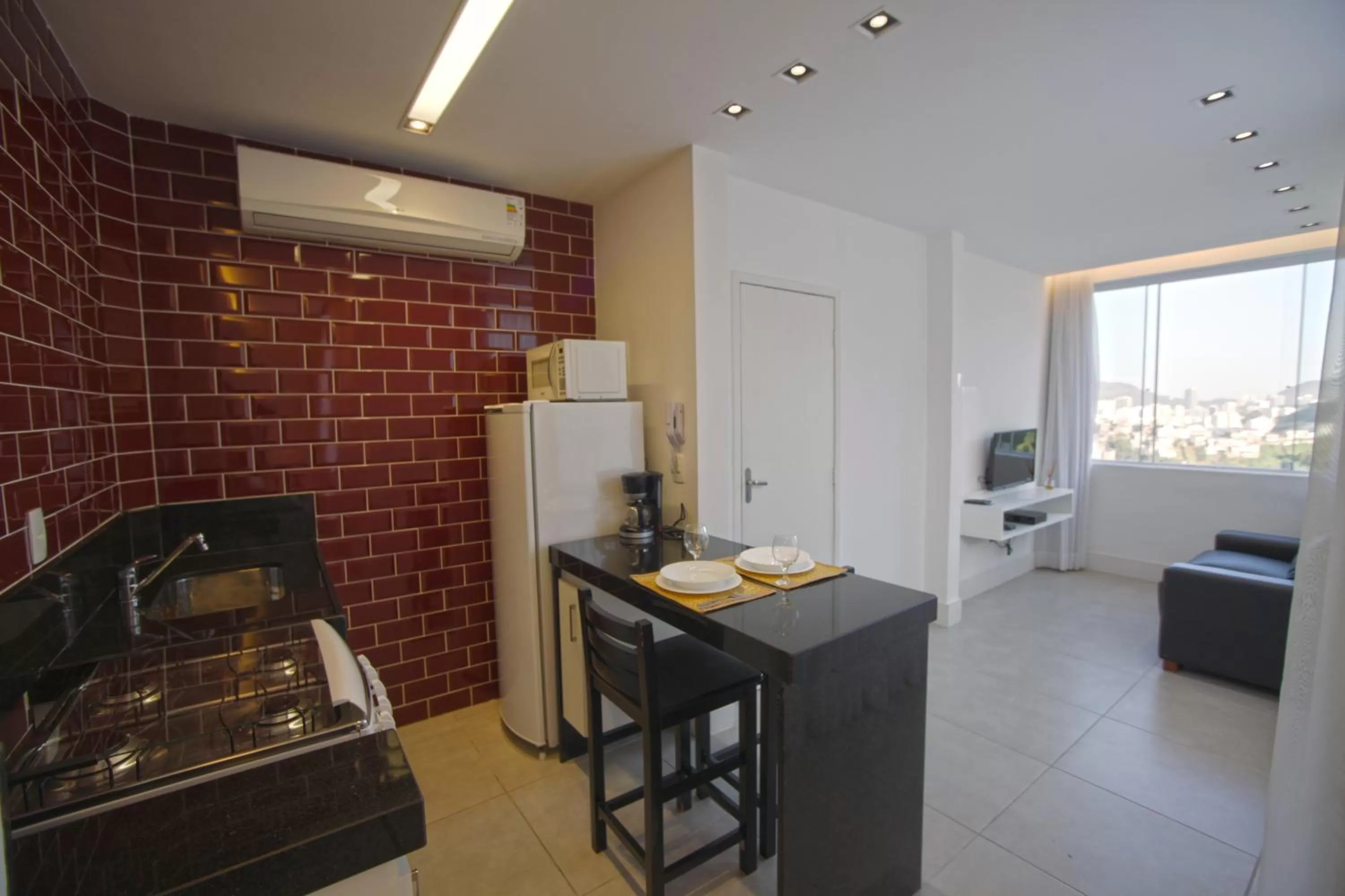 TV and multimedia, Kitchen/Kitchenette in Sugar Loft Apartments