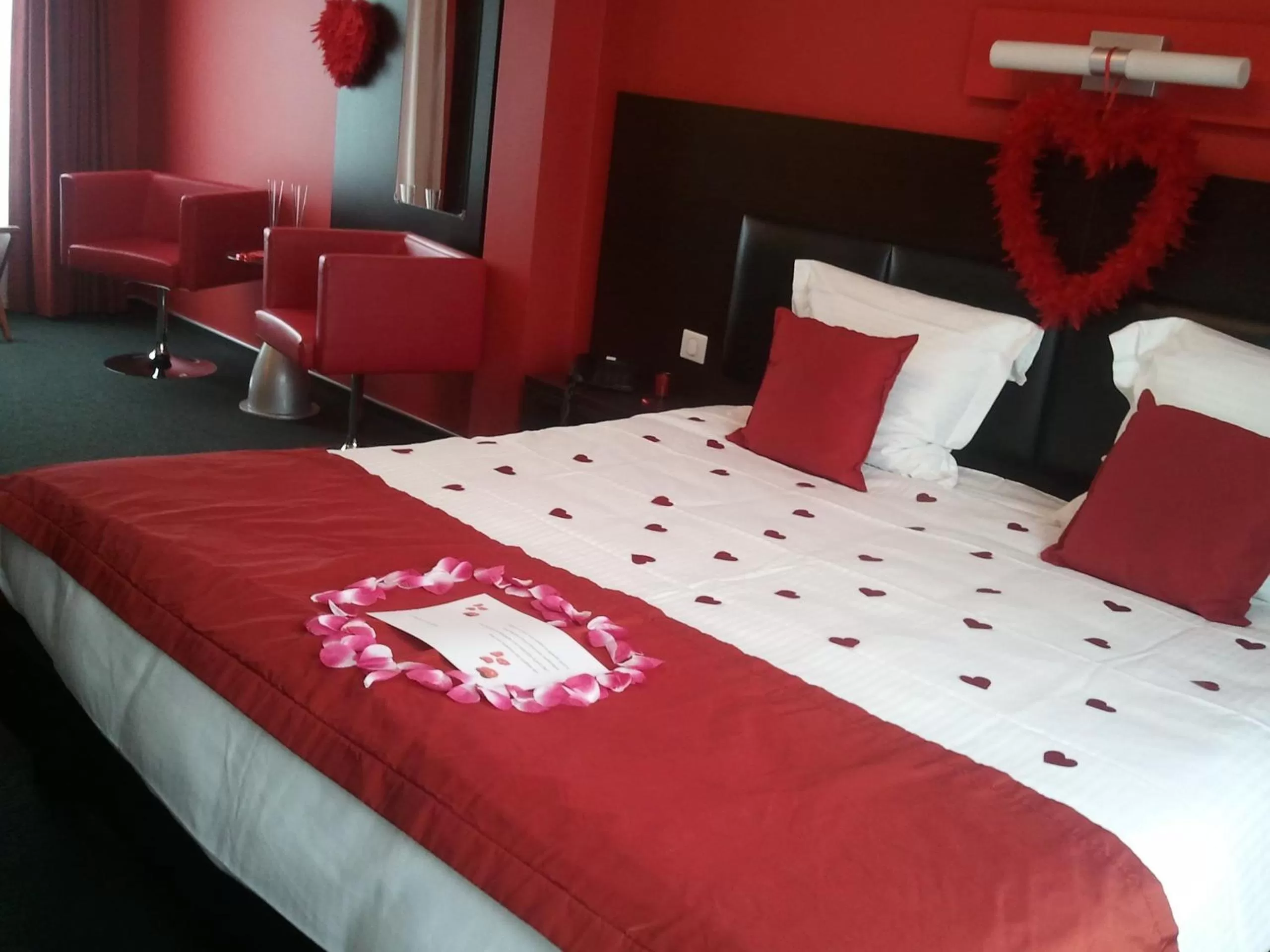 Other, Bed in Hotel La Louve