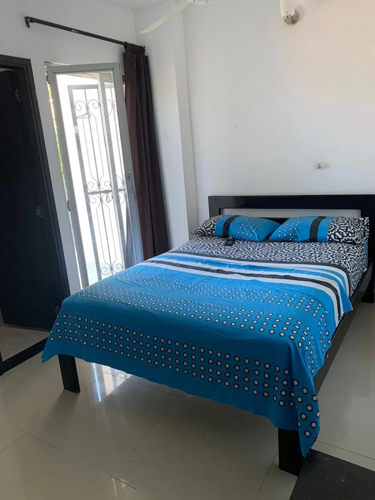 Balcony/Terrace, Bed in Hotel Cangrejalito