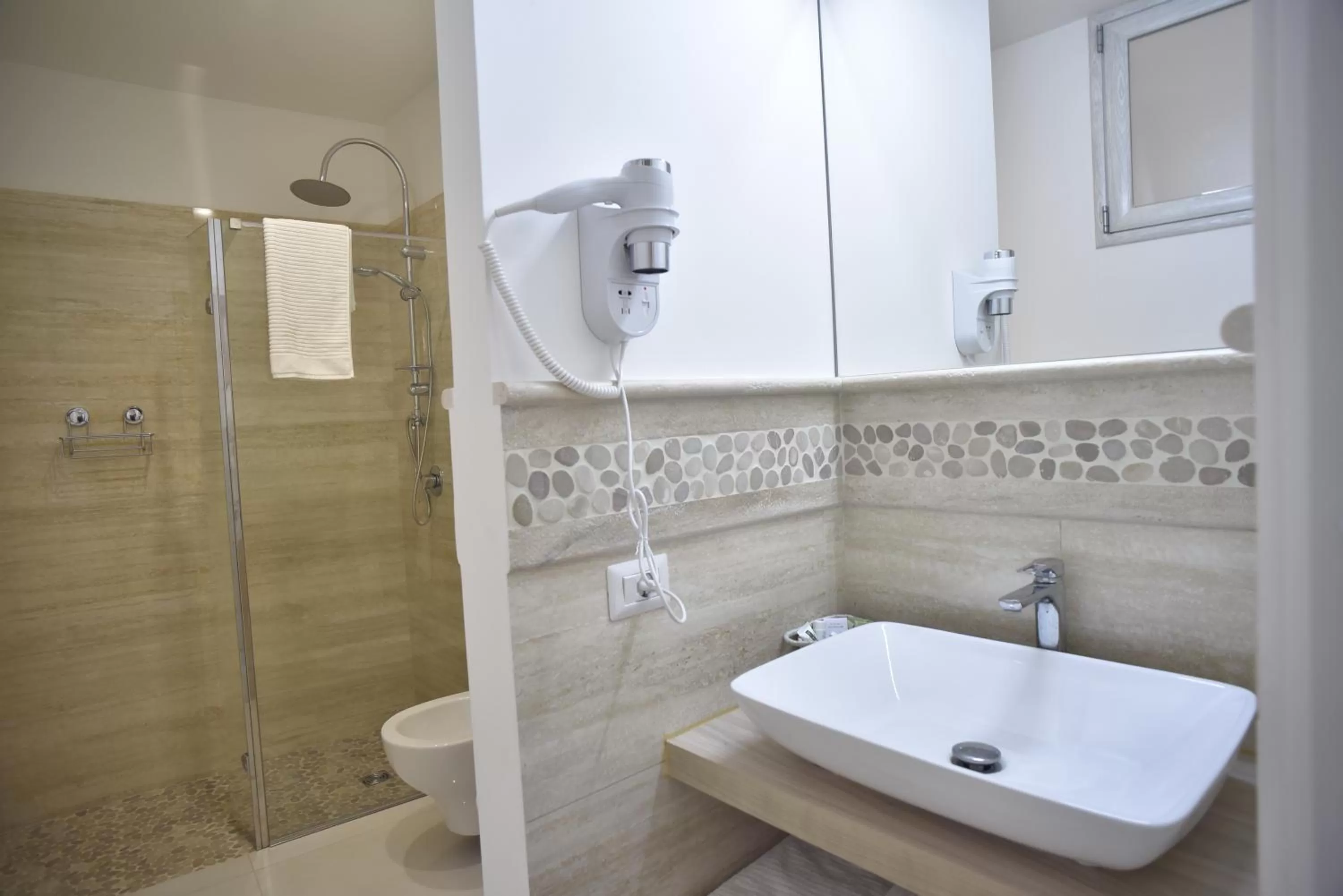 Bathroom in Home dentro il teatro