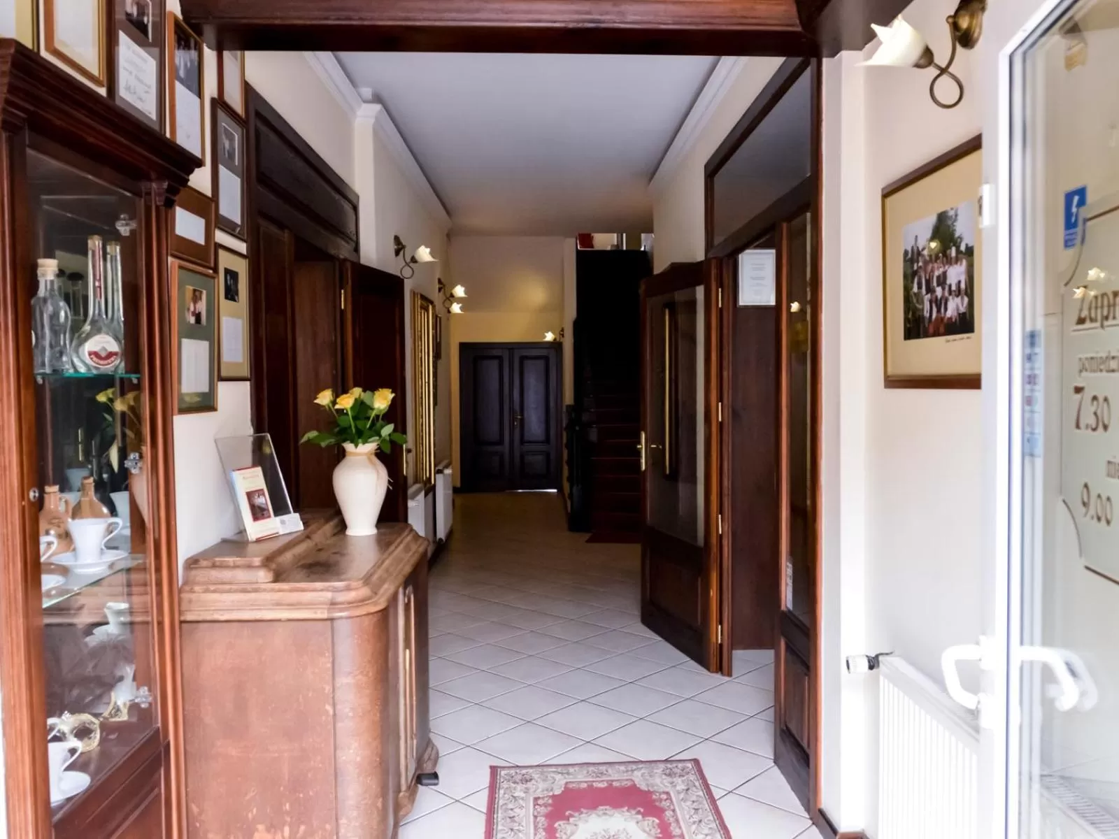 Facade/entrance in Hotel Koloseum