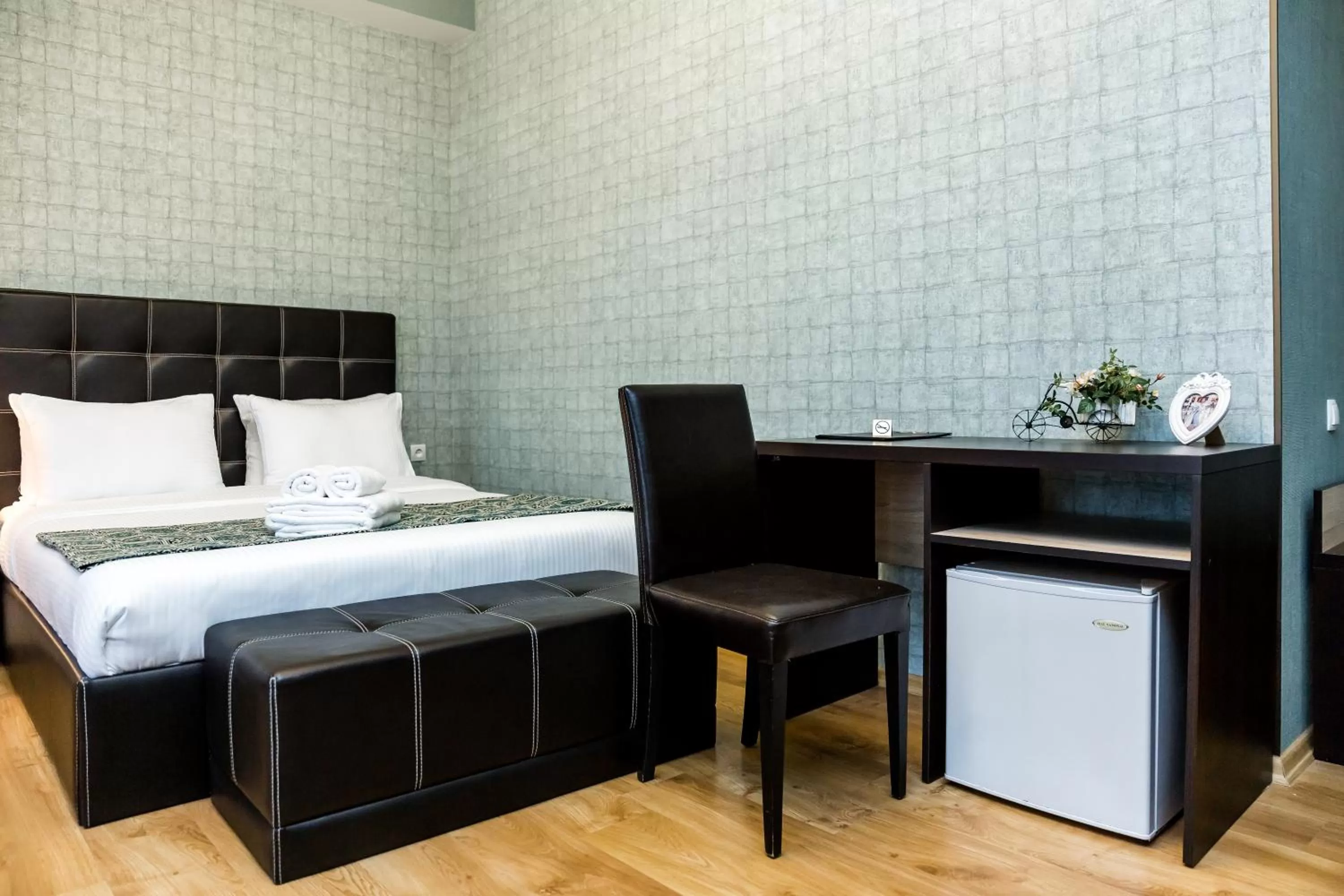 Photo of the whole room, Bed in Hotel Diamond