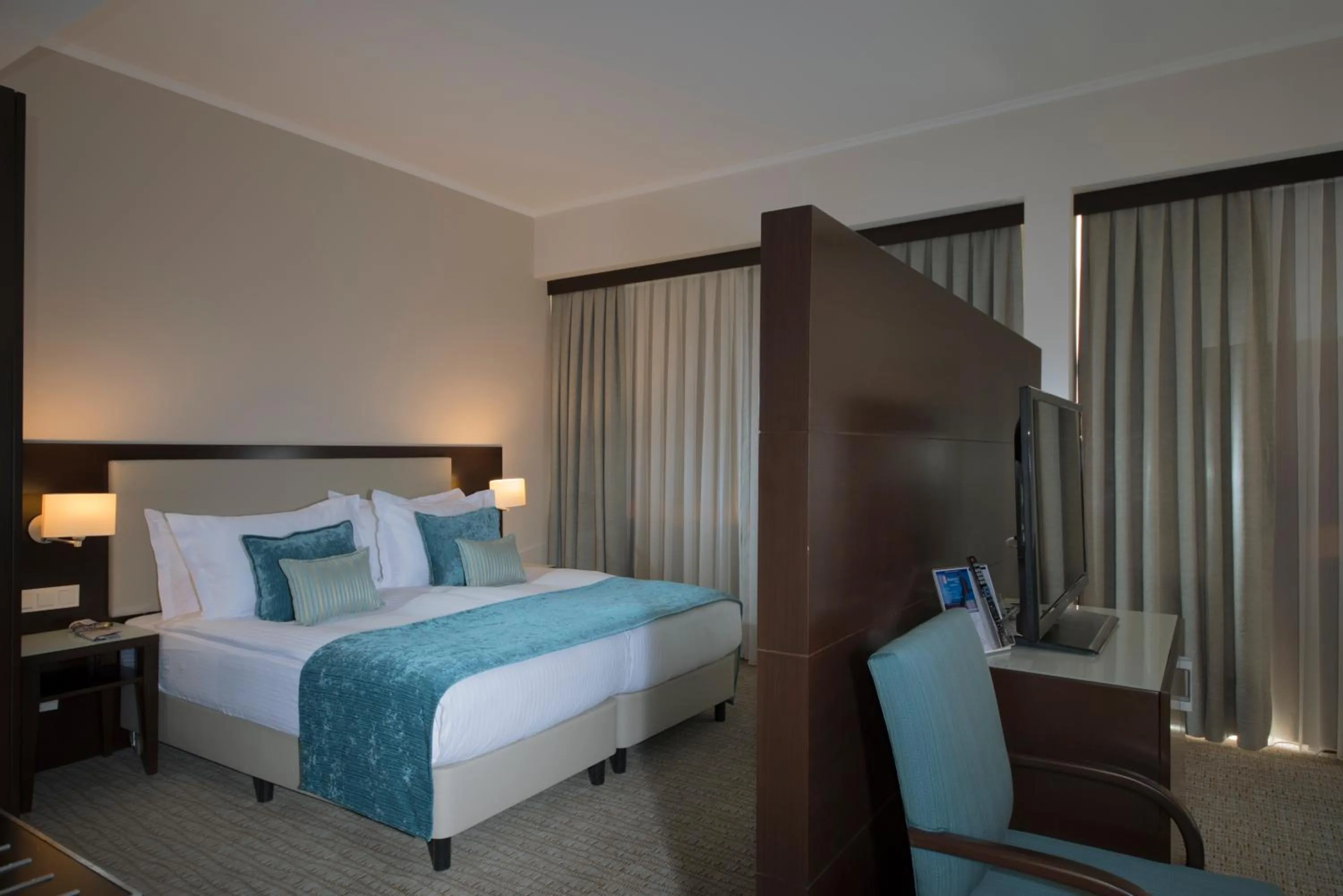 Photo of the whole room, Bed in Radisson Blu Ankara