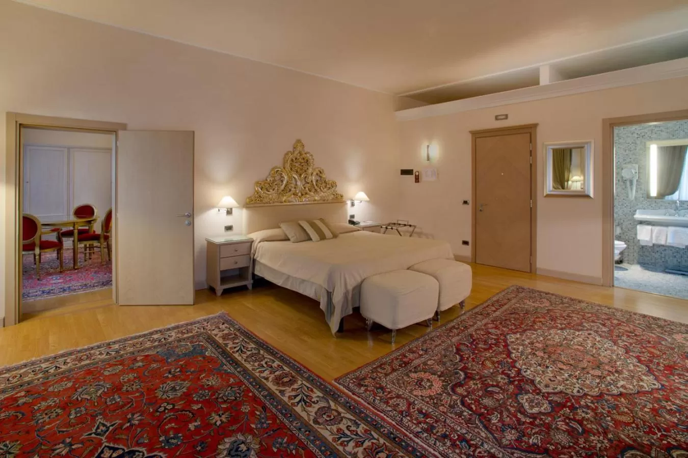 Photo of the whole room, Bed in Hotel Liassidi Palace