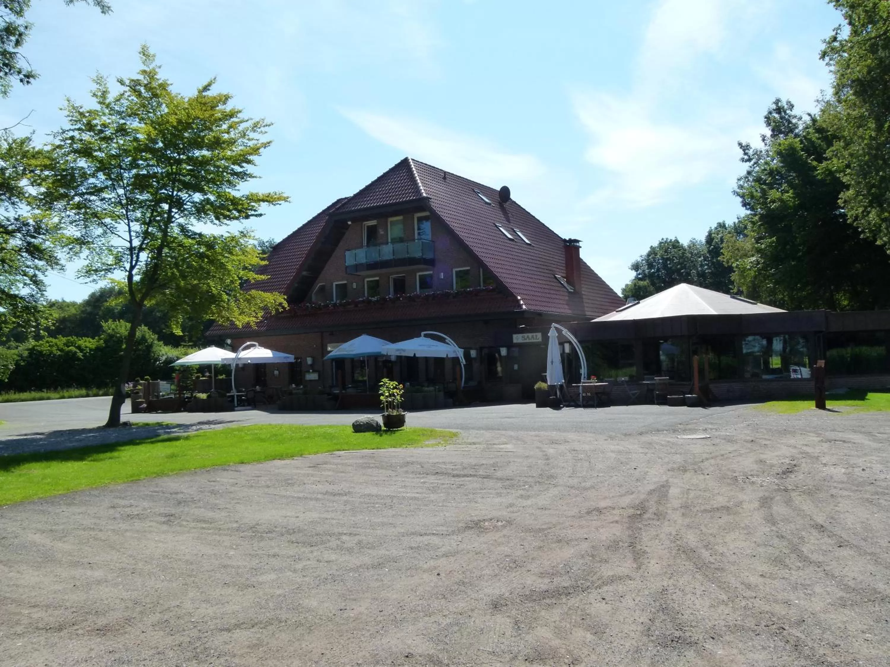 Property building in Gästehaus Grunewald Bed & Breakfast