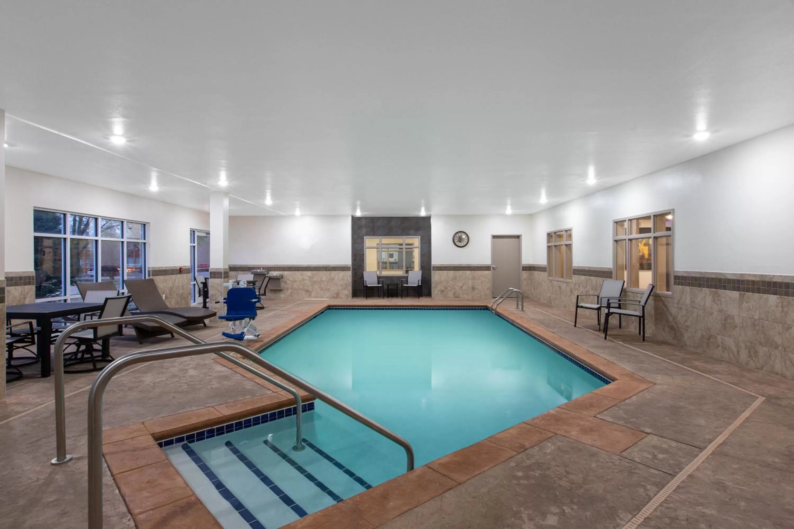 Swimming pool in AmericInn by Wyndham Sioux Falls North