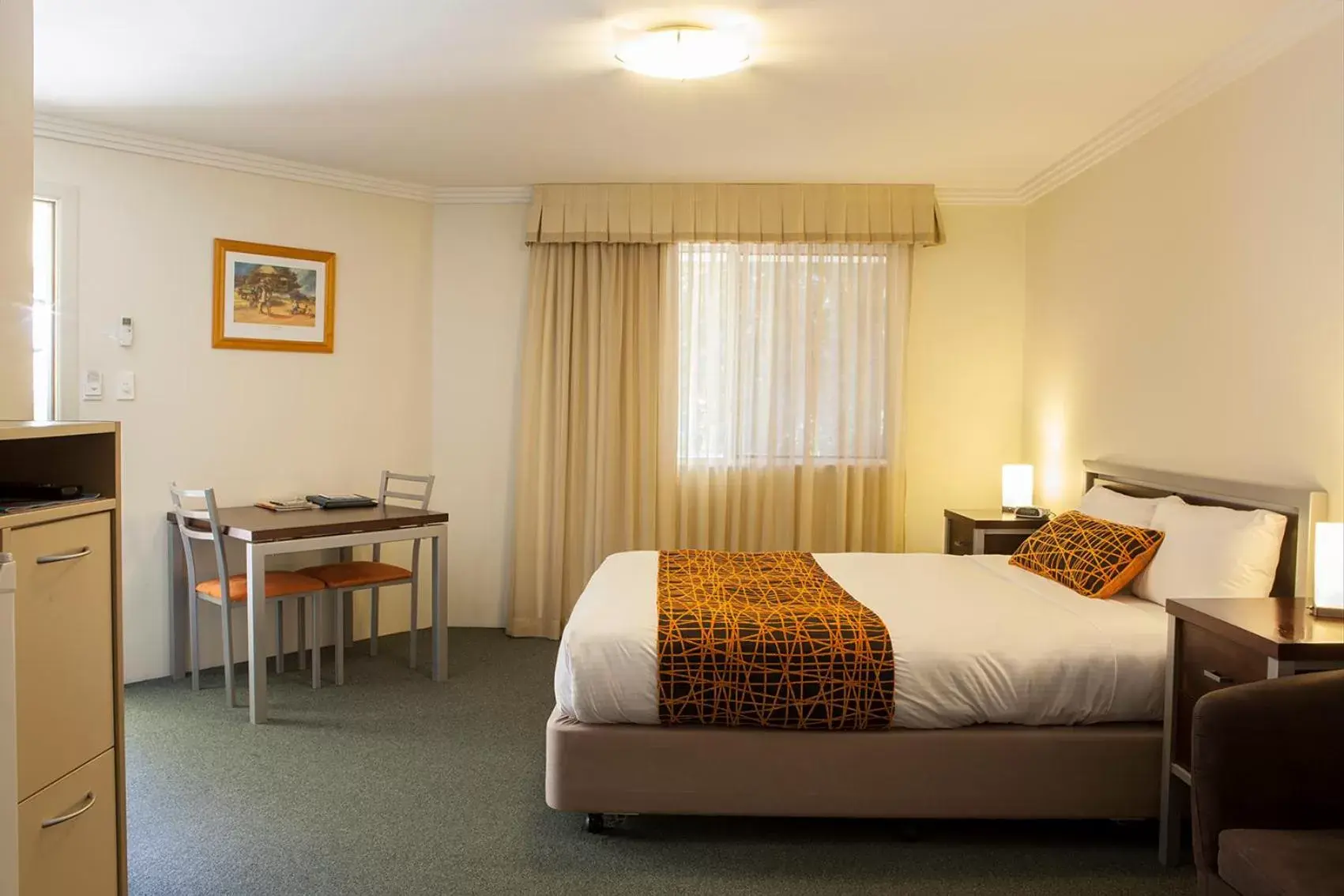 Executive Easy Access Room in Mandarin Motel Executive Easy Access Room in Mandarin Motel