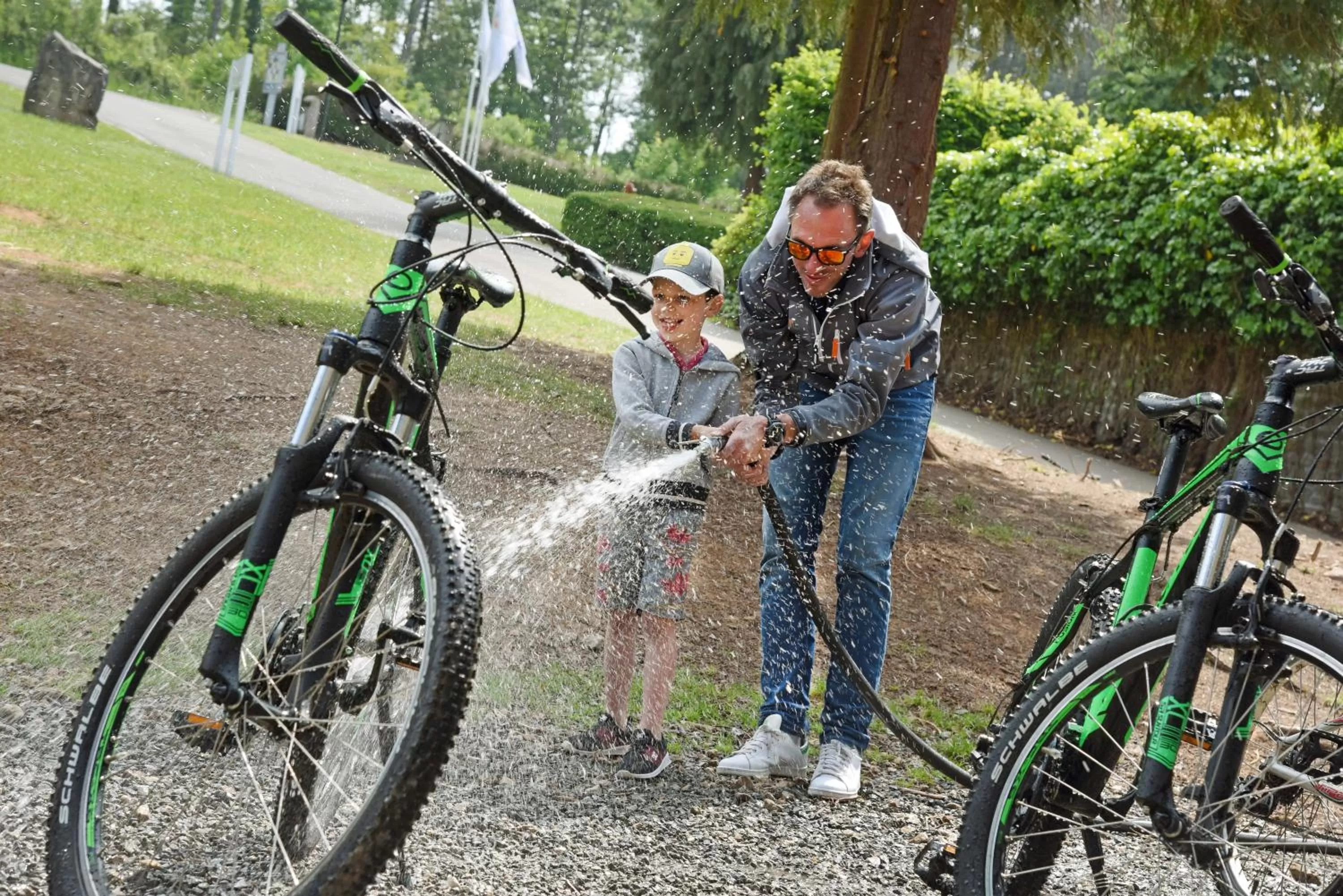 Cycling in Mont-des-Pins