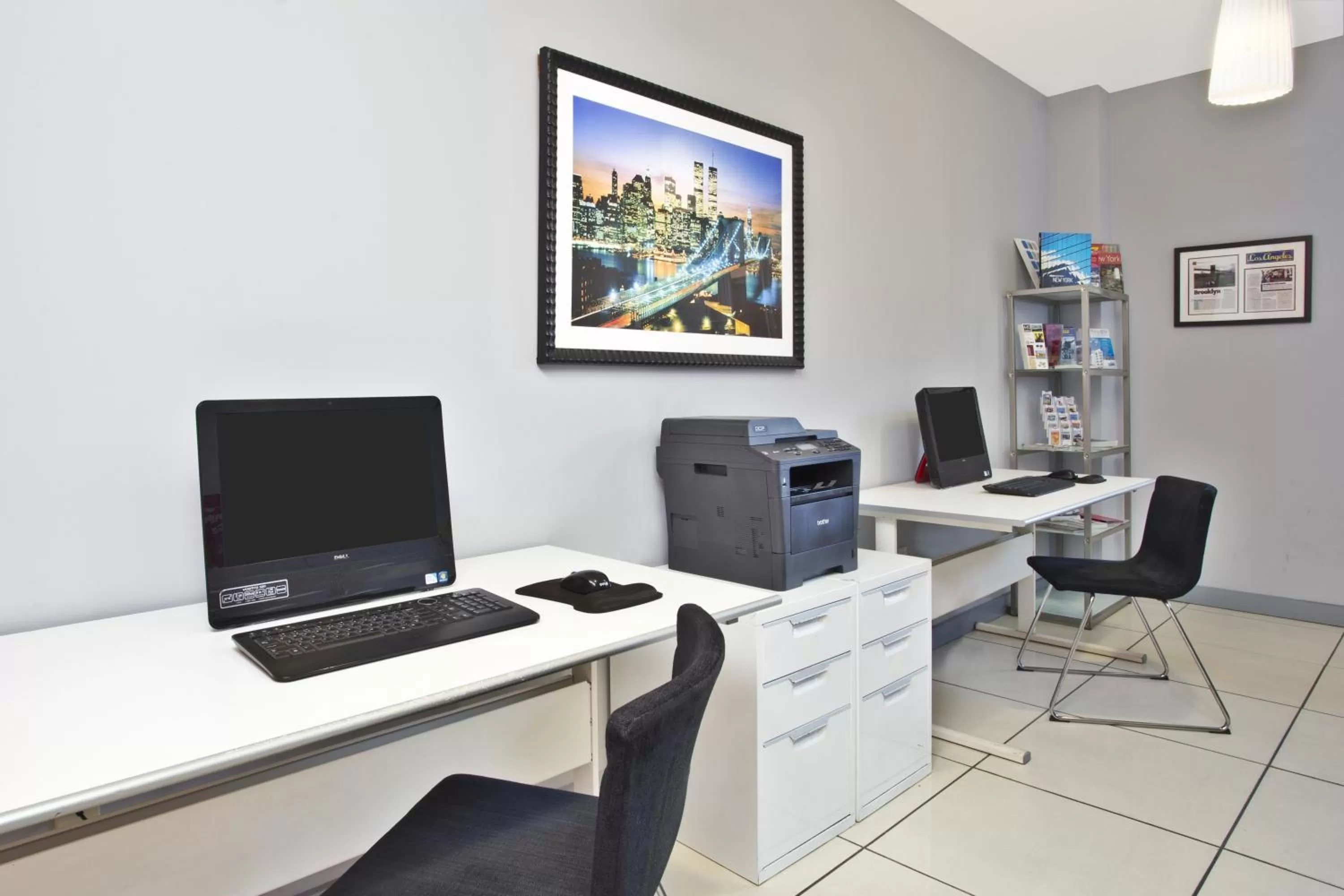 Business facilities in Hotel Le Bleu