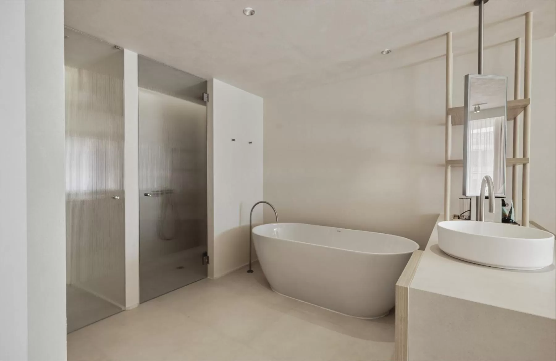 Shower, Bathroom in Enso District Hotel