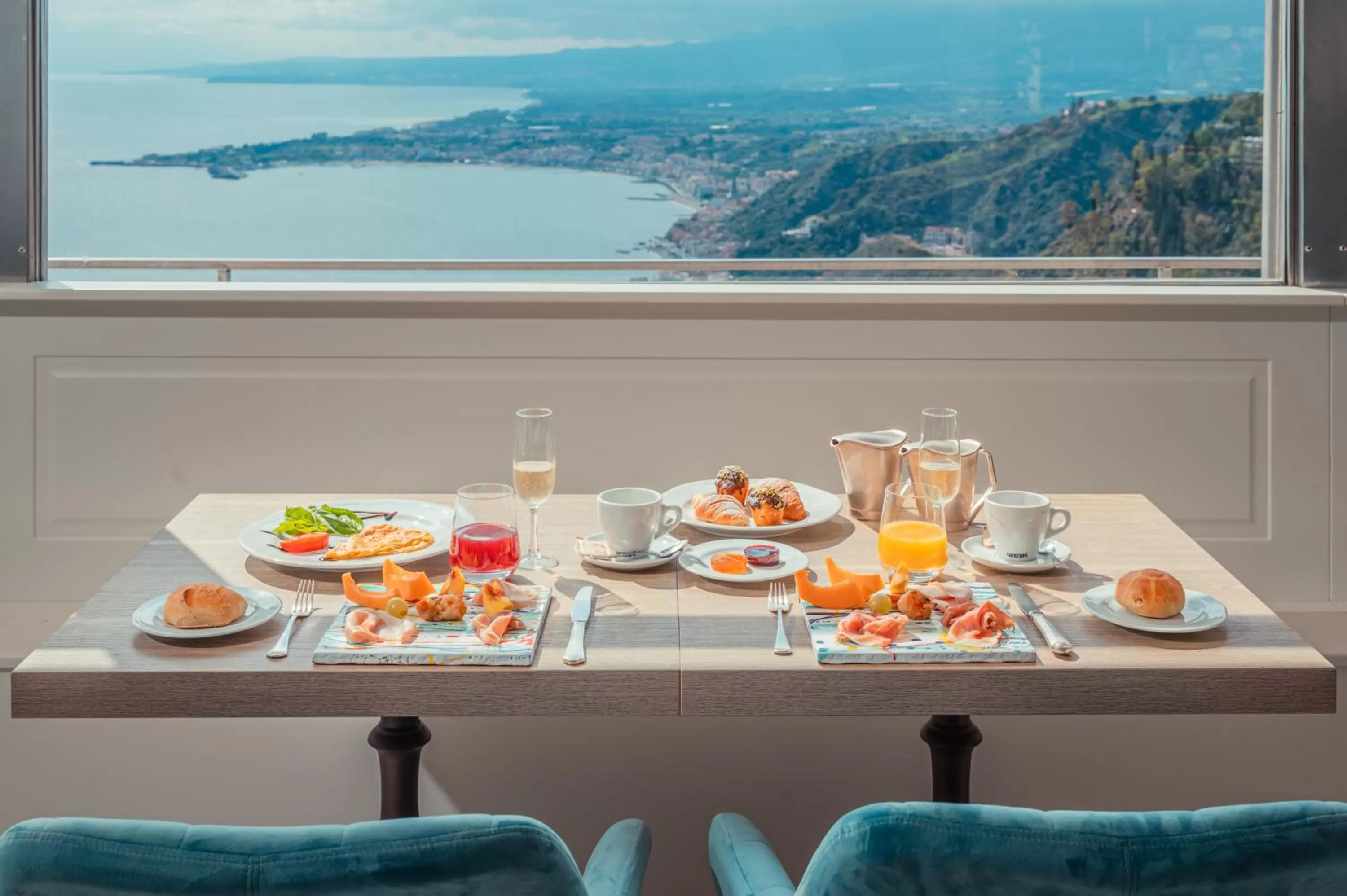 Breakfast in Hotel Villa Paradiso