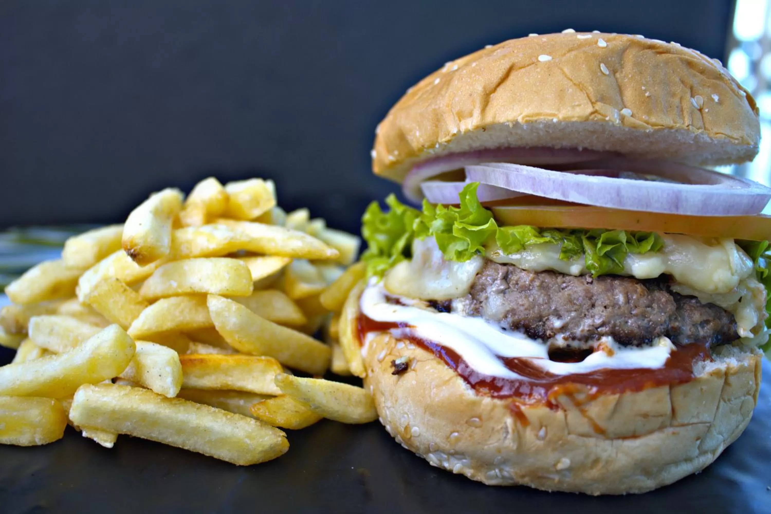 Restaurant/places to eat in Hotel Checkin El Cortecito Beach