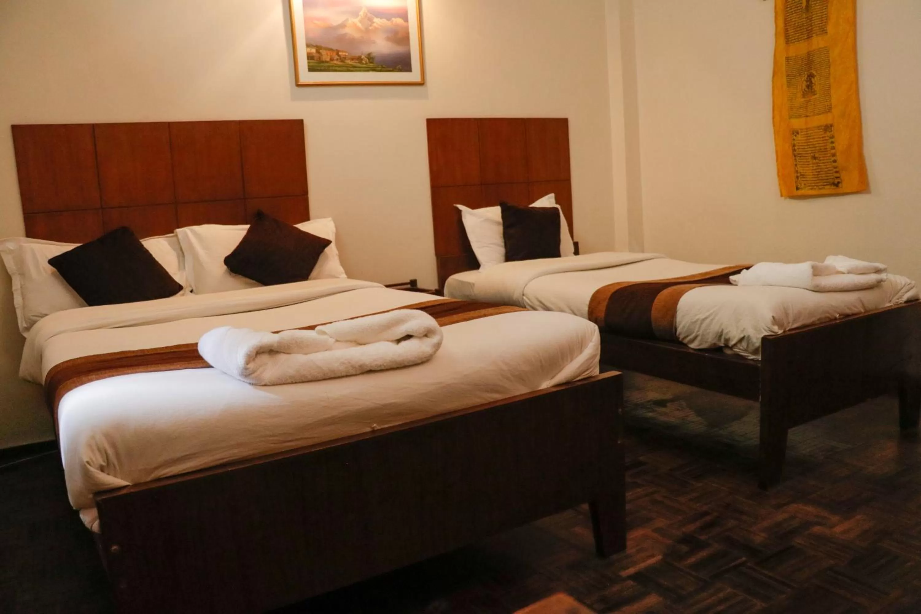 Bed in Hotel ThorongLa Thamel