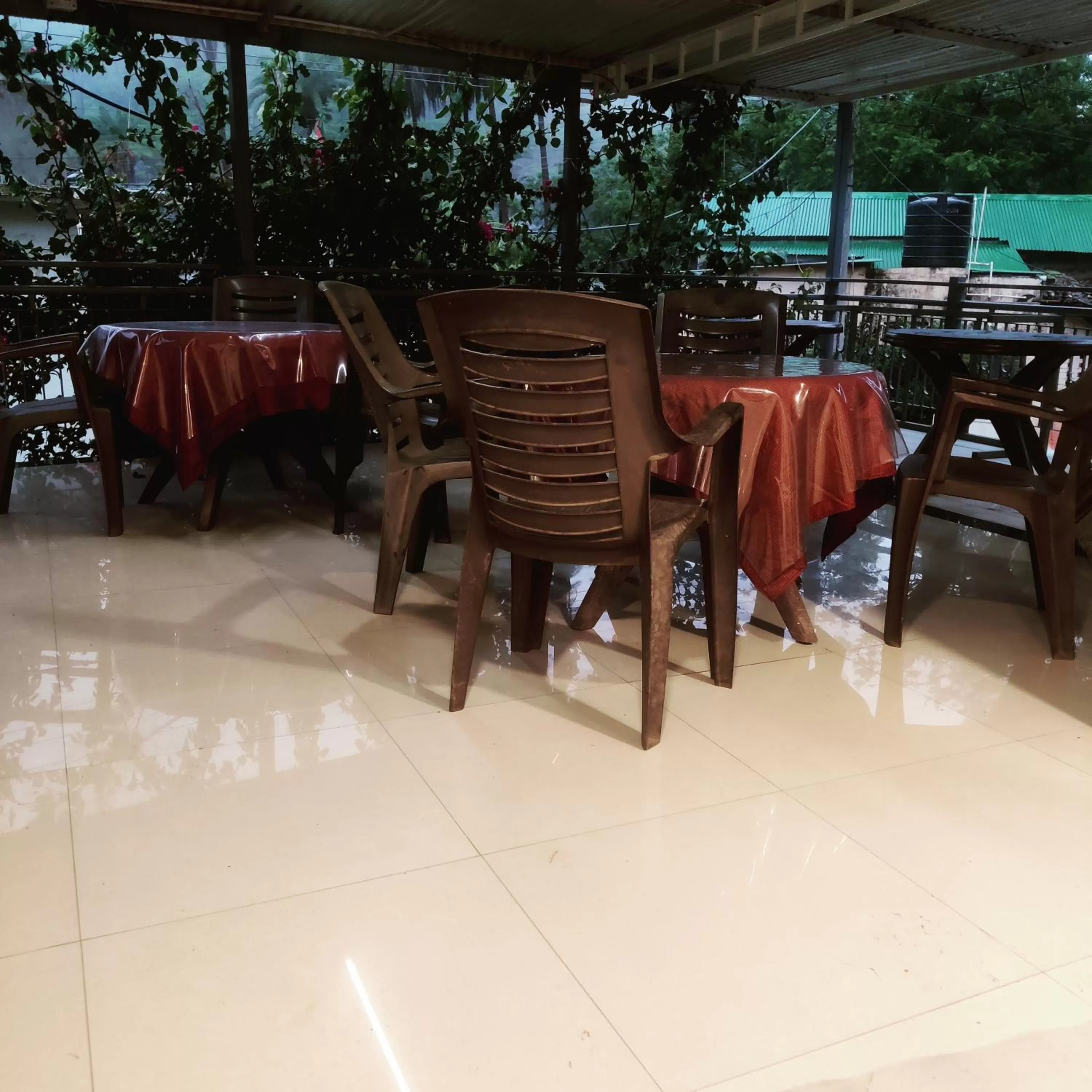 Restaurant/places to eat in Abu Inn, Mount Abu - The Luxury Boutique Stay