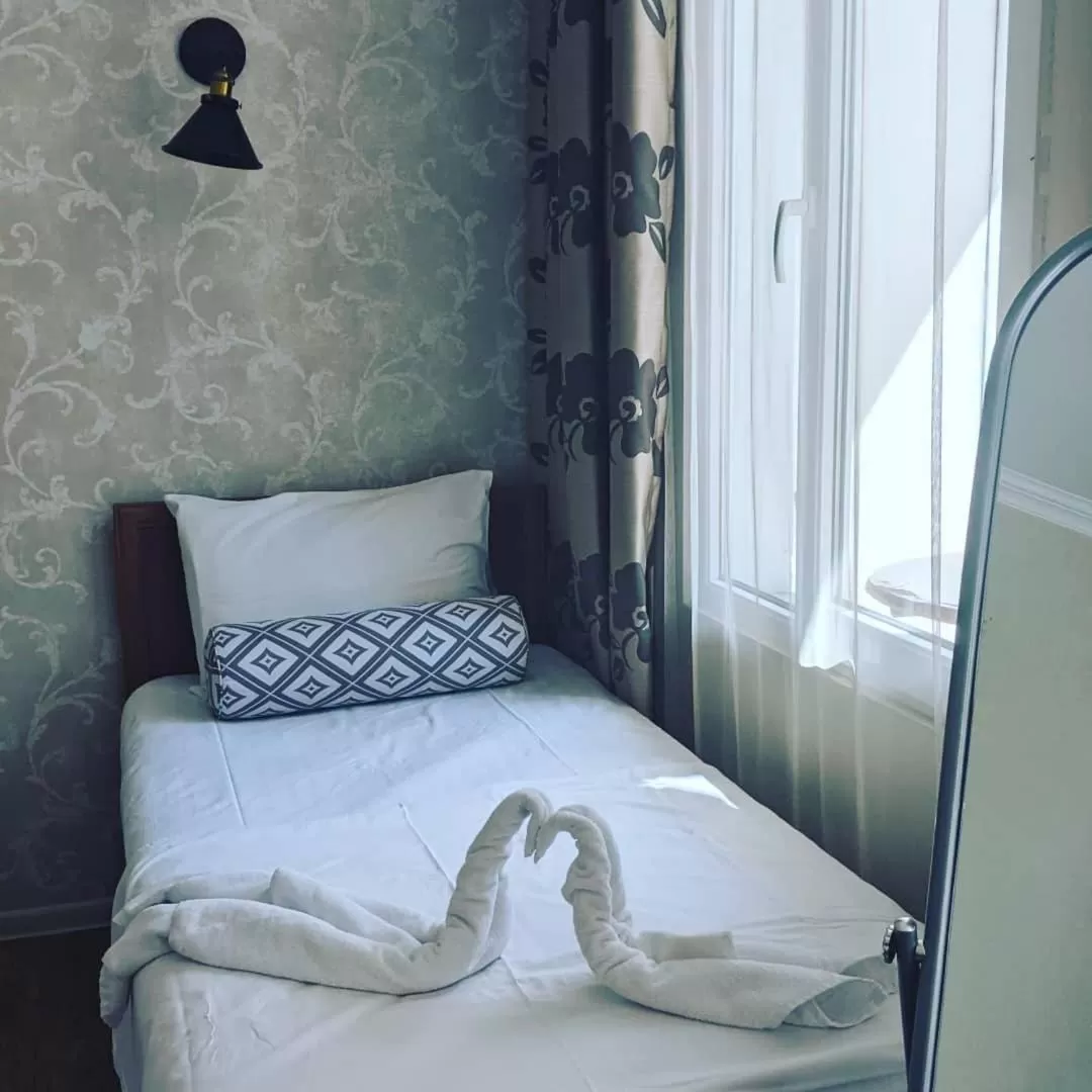 Bed in Hotel Kalanga