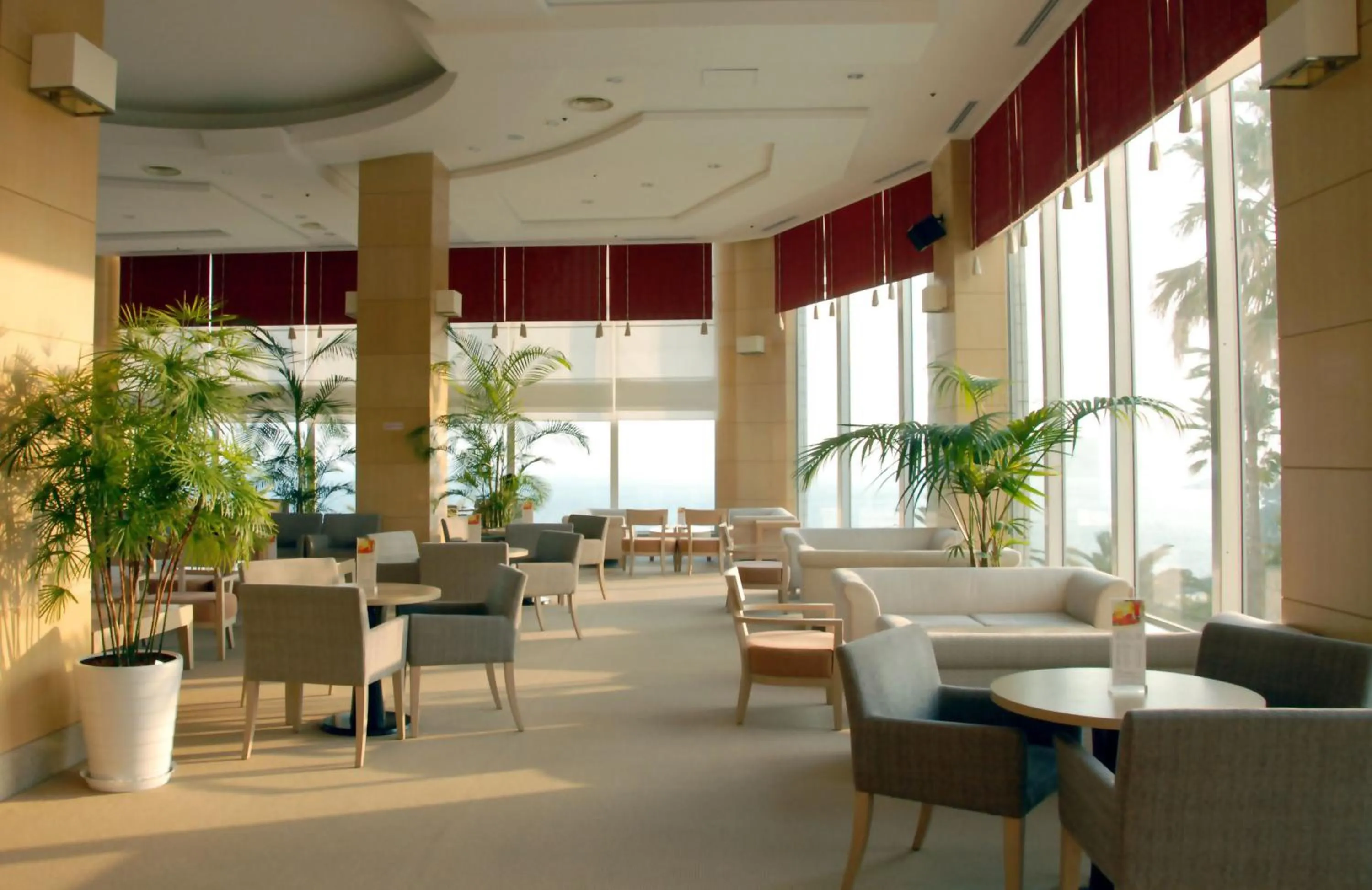 Lounge or bar in Seogwipo KAL Hotel