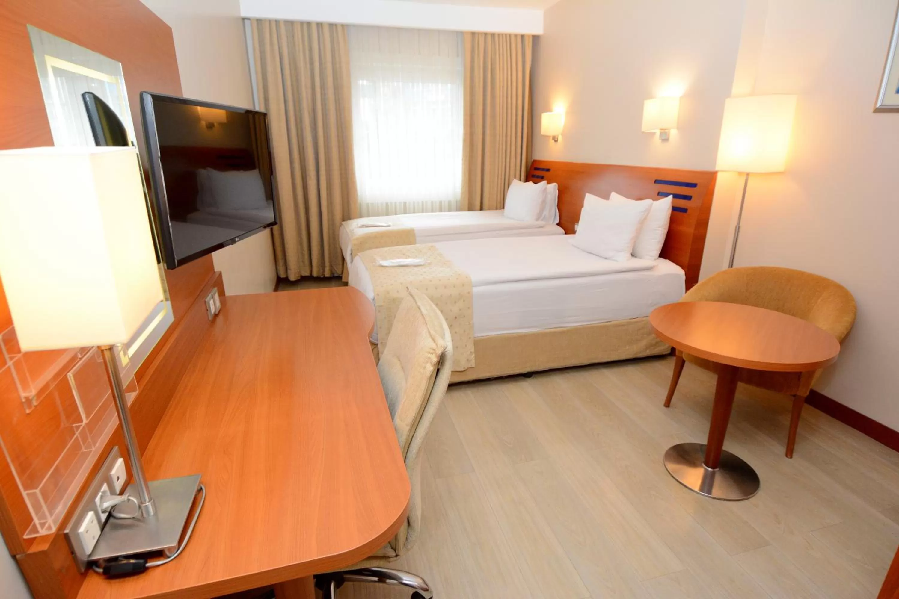 Bedroom, Bed in Holiday Inn Istanbul City by IHG