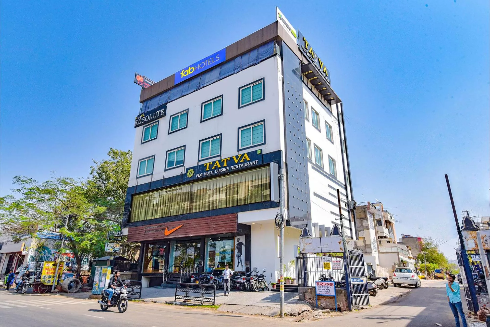 FabHotel Resolute Gopalpura
