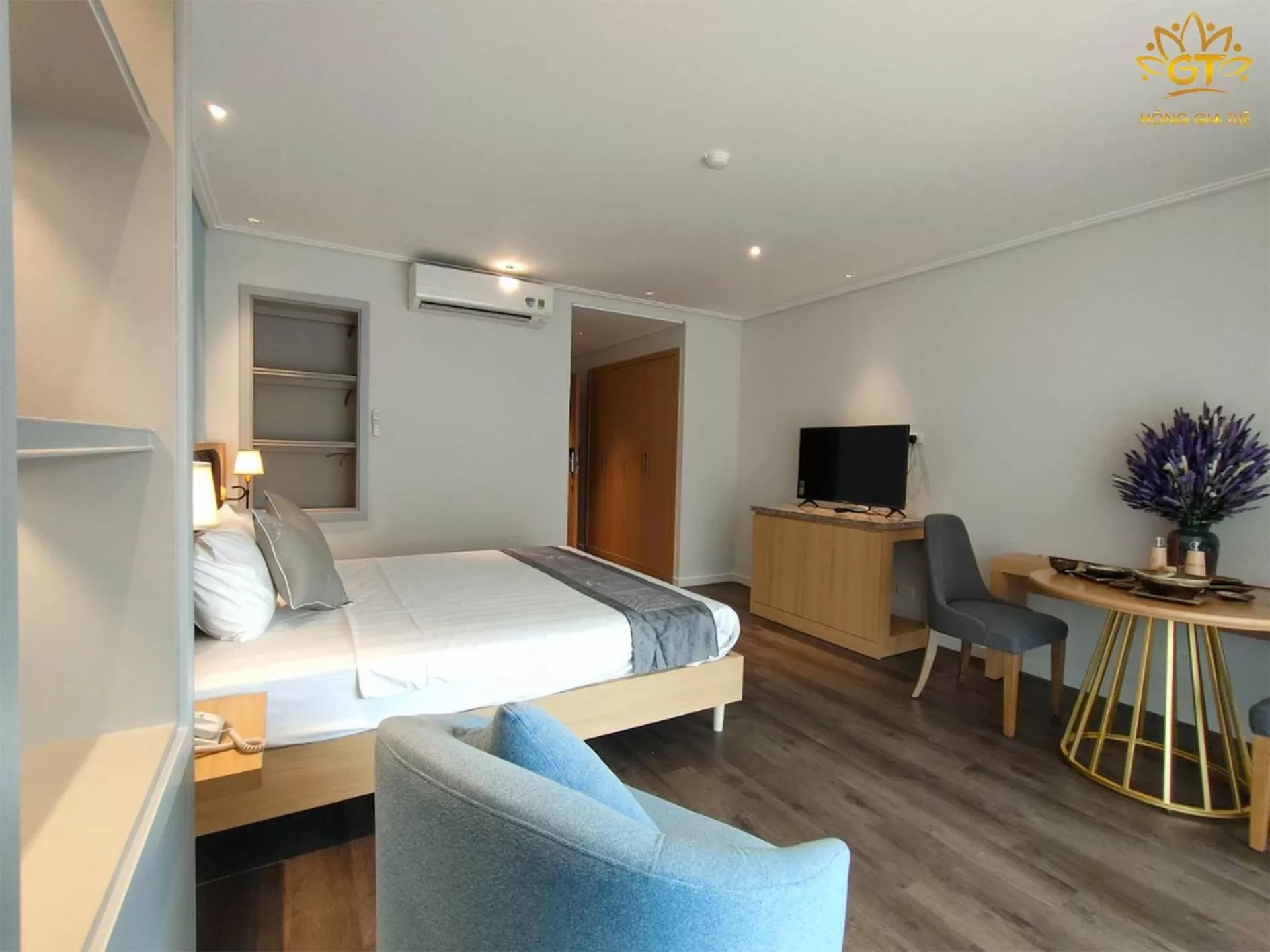 Bed in Hồng Gia Tuệ Lake View