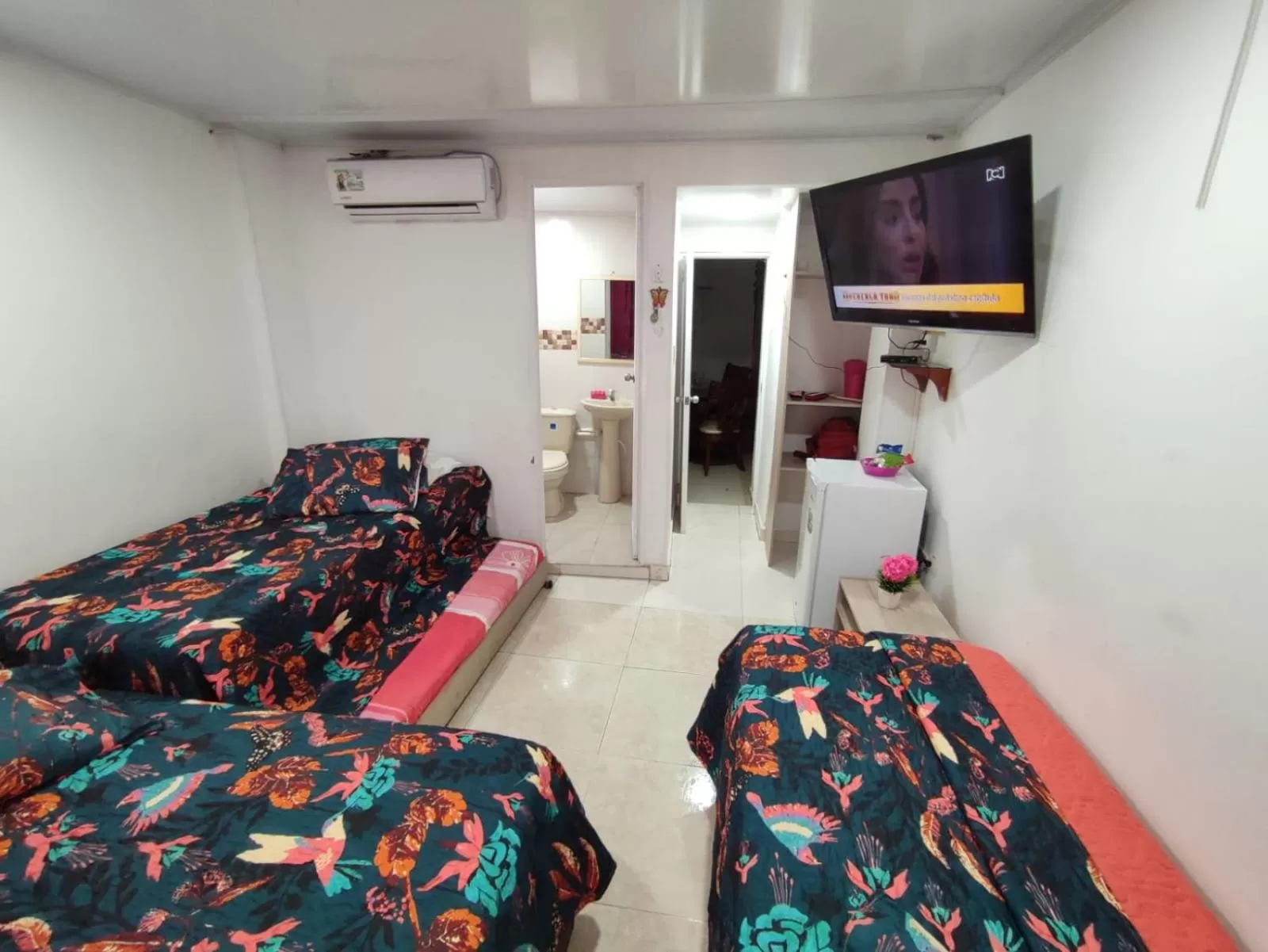 Photo of the whole room, Seating Area in Jackson House Inn