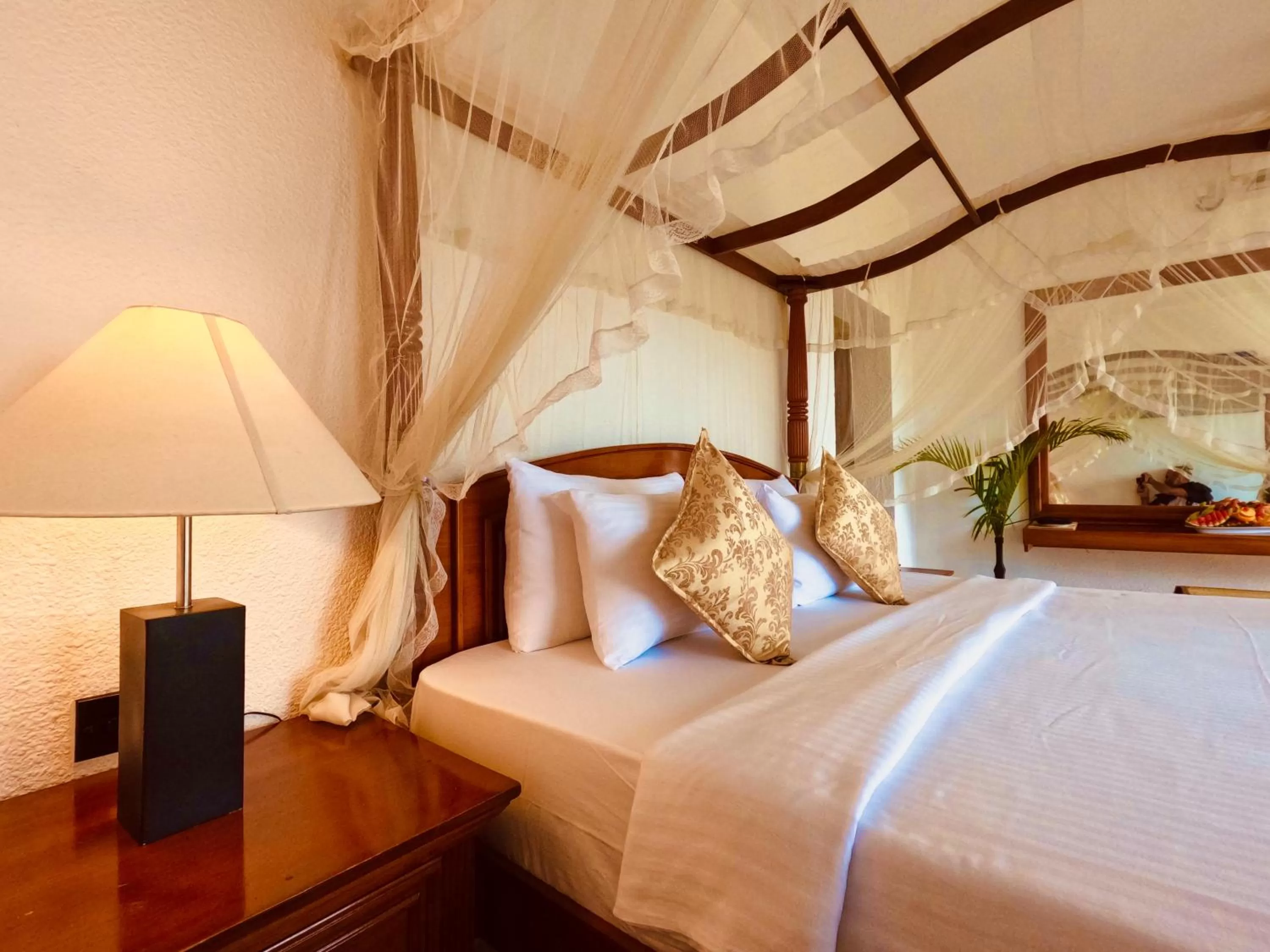 Bedroom, Bed in Heaven's Edge By EHI