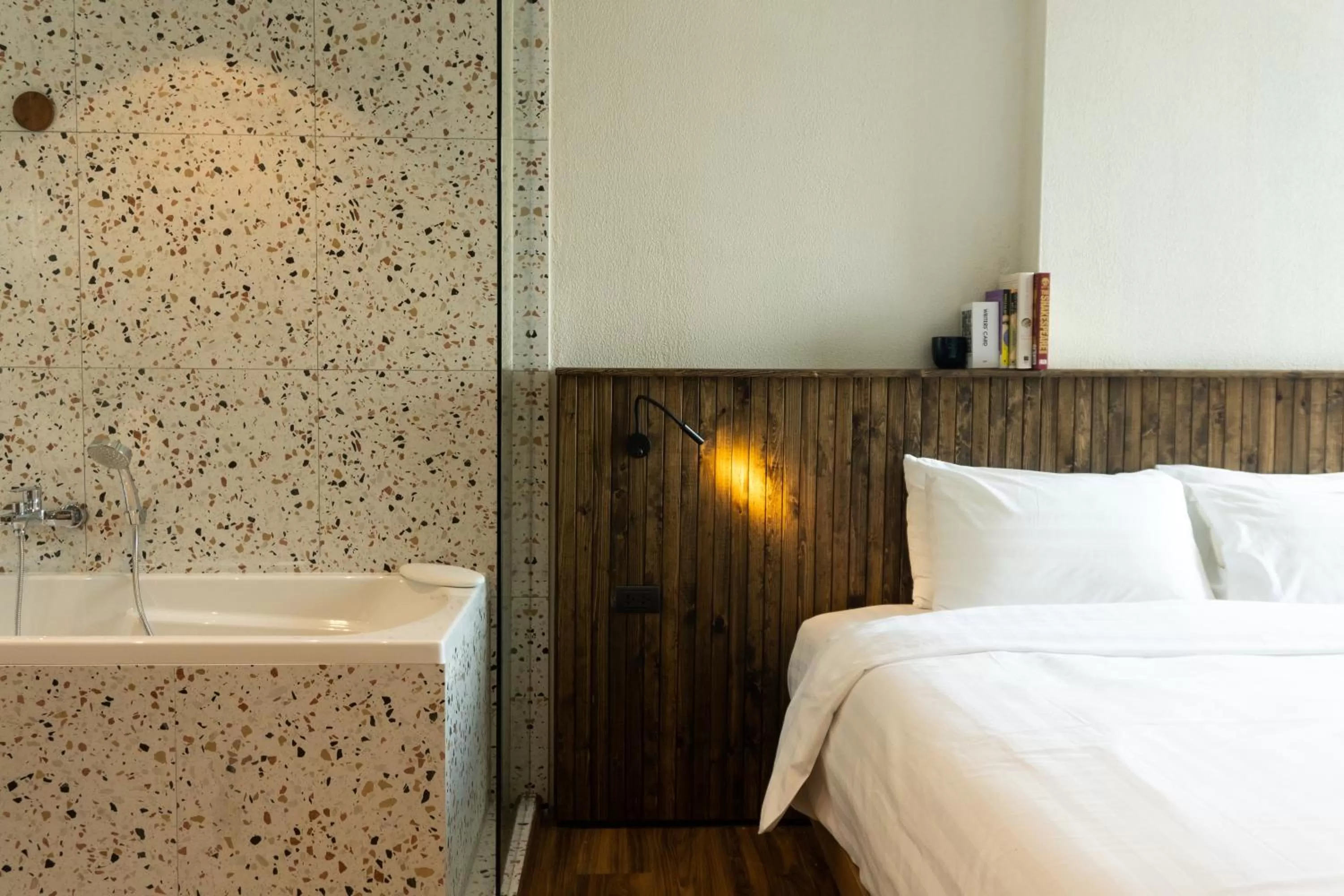 Bed in karaarom hotel