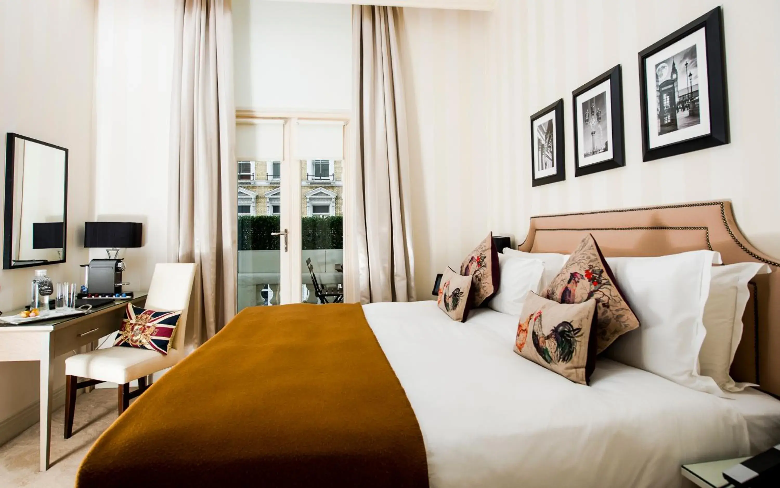 Executive Double Balcony, Guest room, 1 King, City view, Balcony in Hotel Xenia - Autograph Collection Executive Double Balcony, Guest room, 1 King, City view, Balcony in Hotel Xenia - Autograph Collection