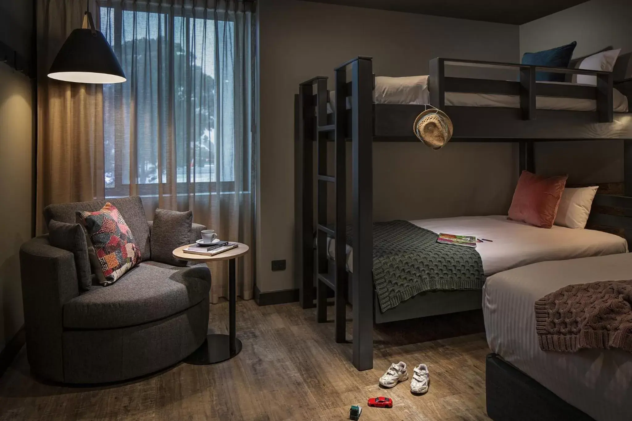 Deluxe Family Room in Marion Hotel Deluxe Family Room in Marion Hotel