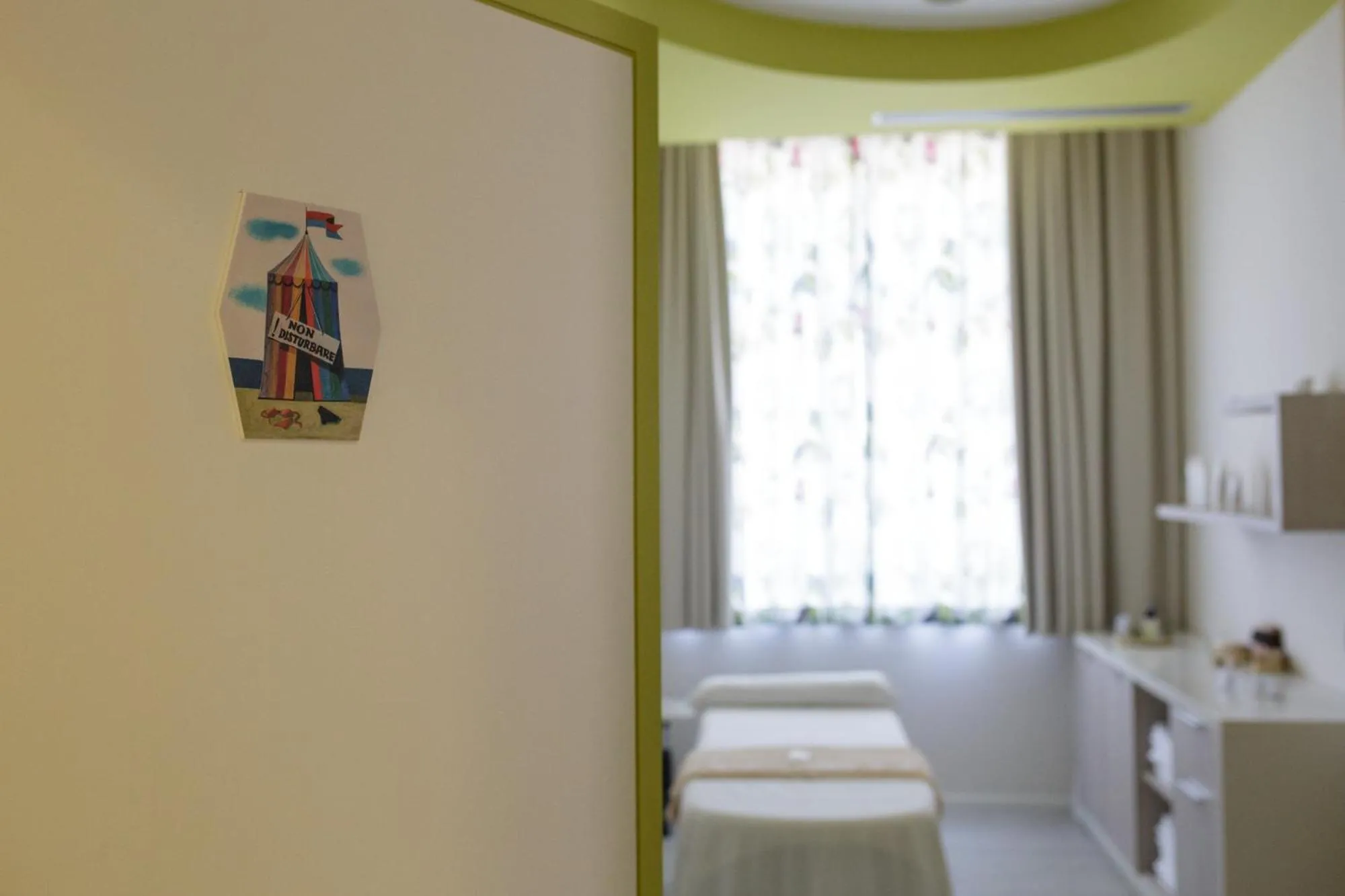 Spa and wellness centre/facilities, Bed in Hotel Savoy