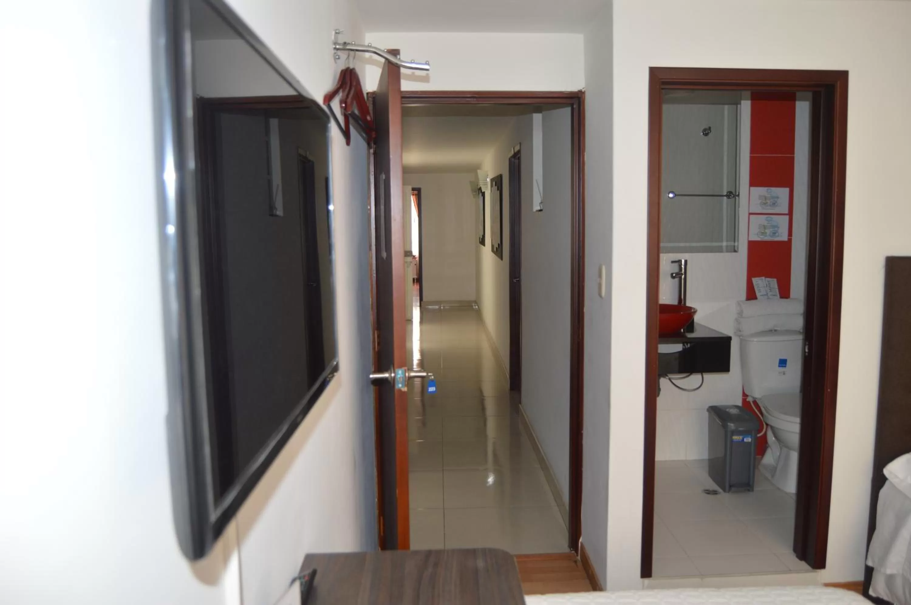 Bathroom in Oporto 83