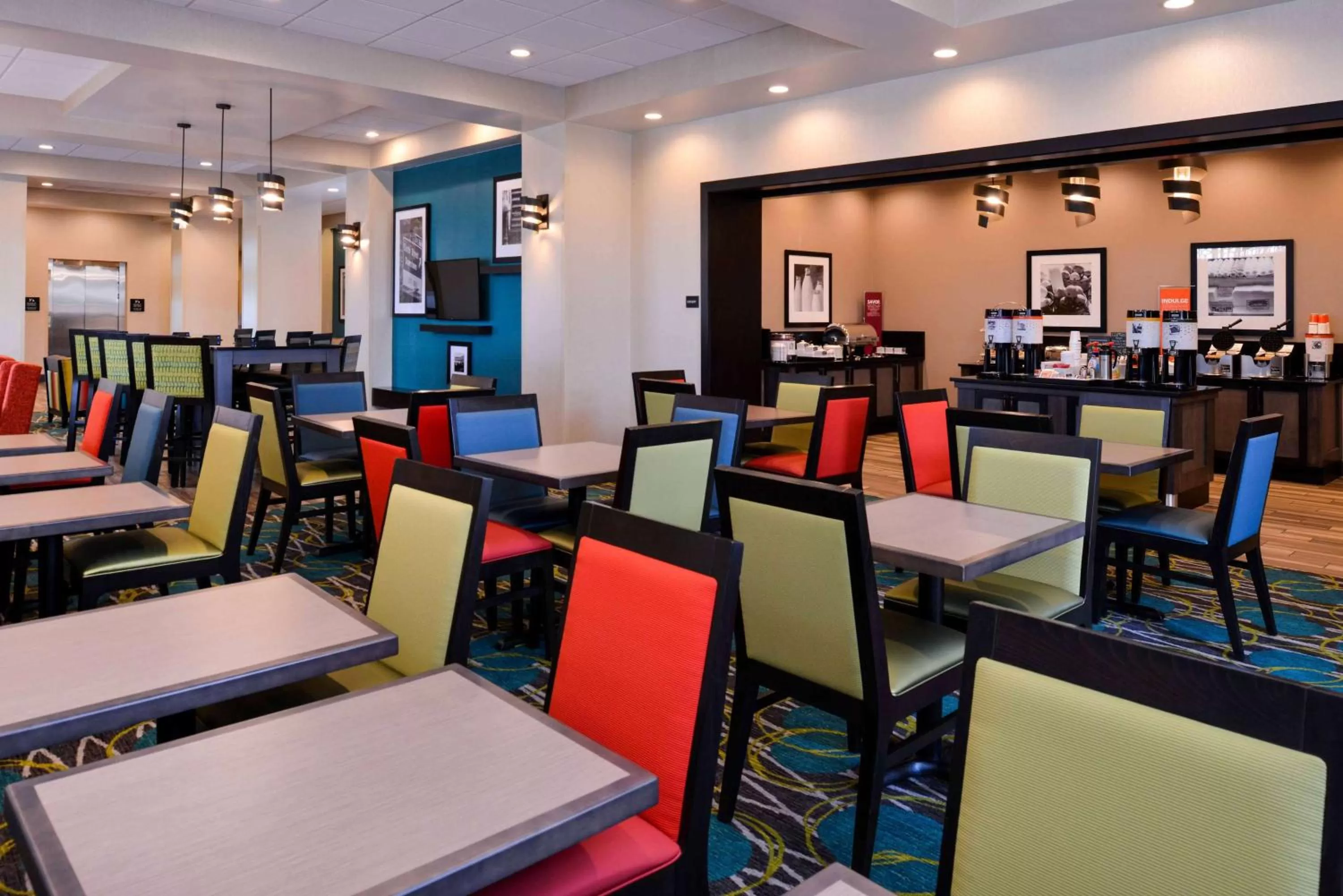 Restaurant/places to eat in Hampton Inn Pittsburgh - Wexford - Cranberry South