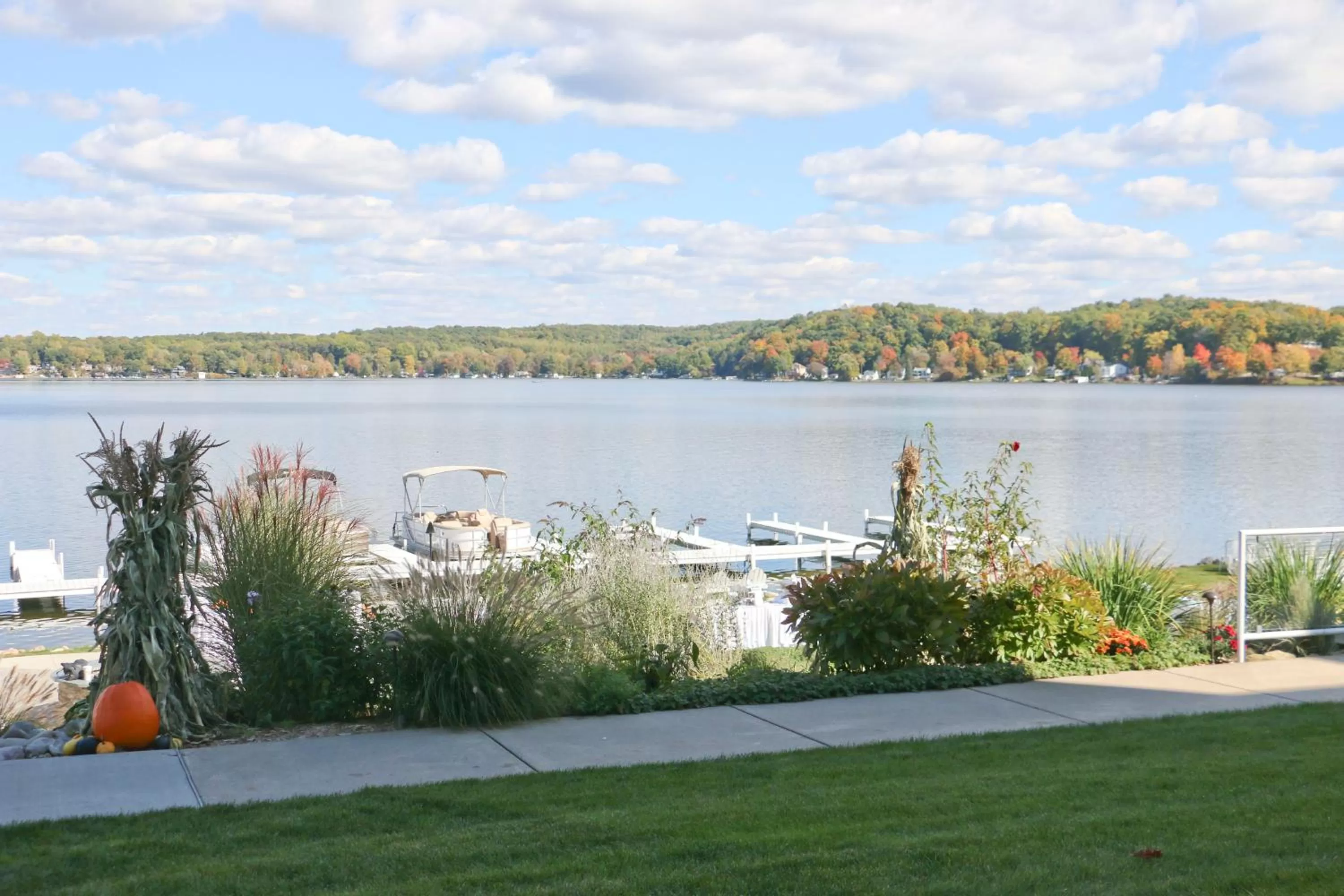 Garden in Bay Pointe Inn