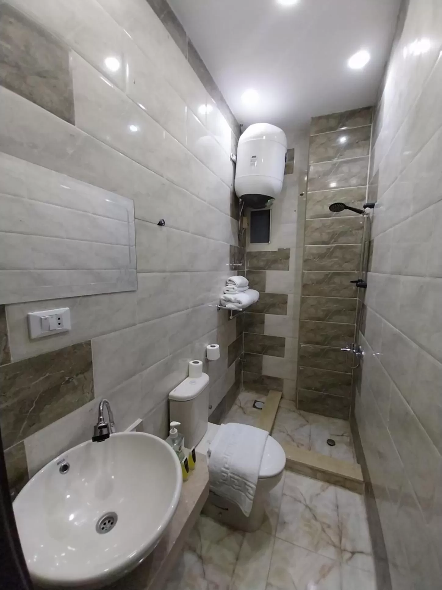 Bathroom in Eagles Pyramids View