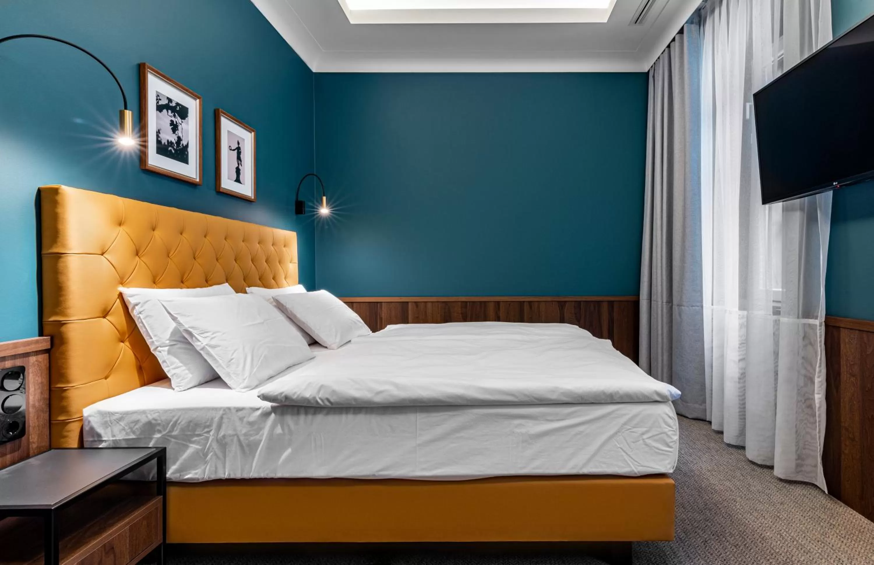 Bed in Palatinus Boutique Hotel