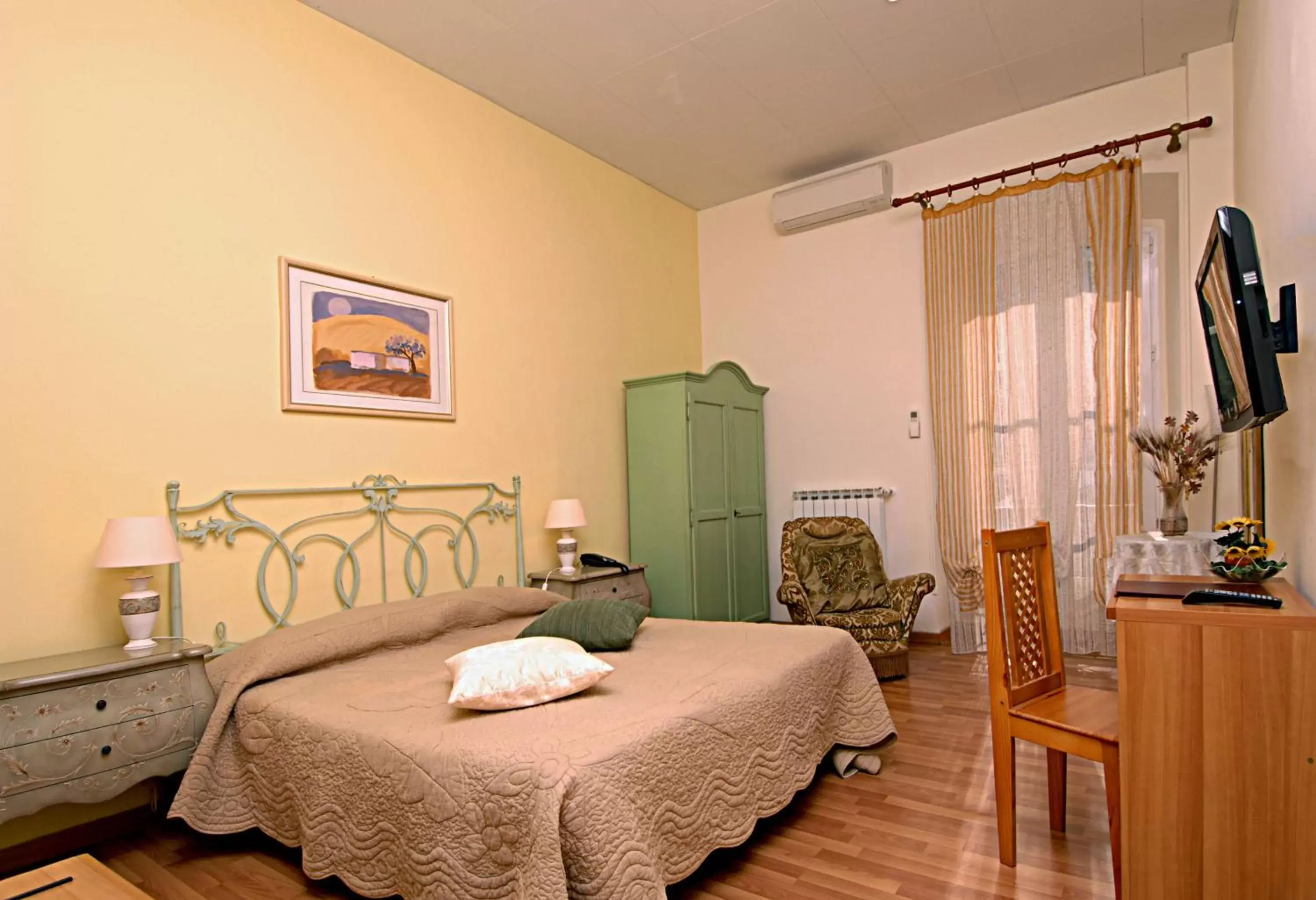 Double or Twin Room in Hotel Alexander & Spa Double or Twin Room in Hotel Alexander & Spa