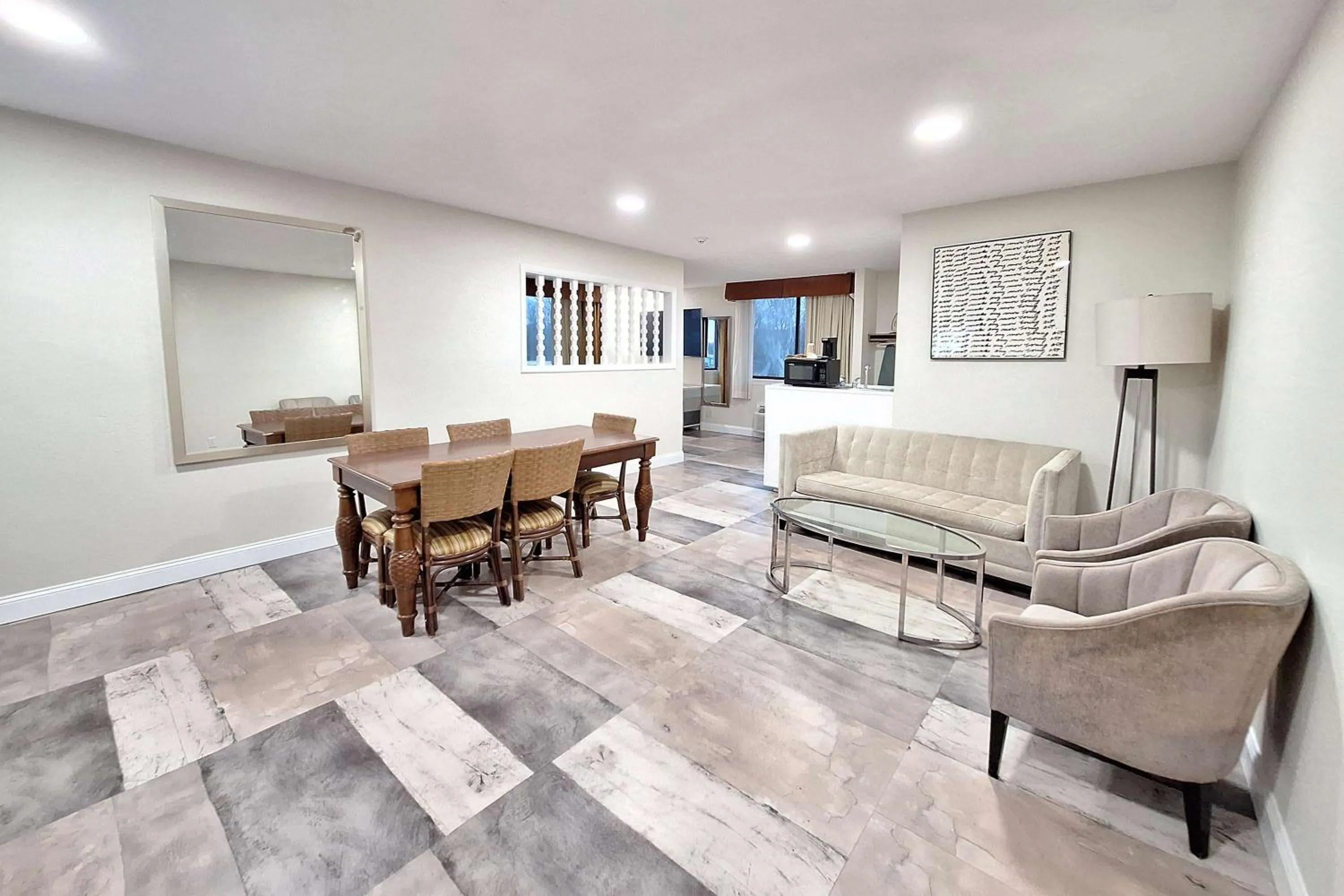 Photo of the whole room in Travelodge by Wyndham Indianapolis Speedway