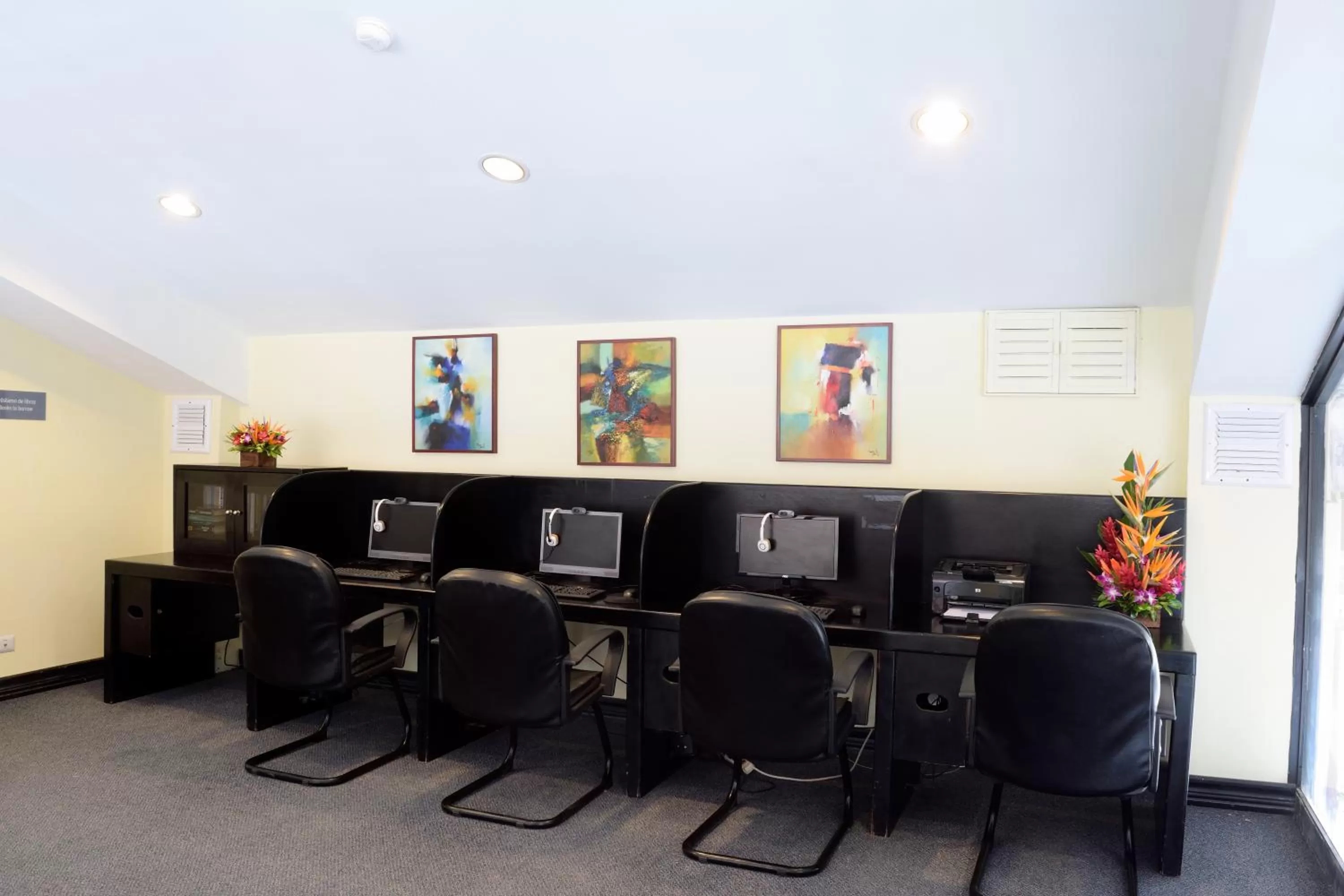 Business facilities in Occidental Tamarindo - All Inclusive